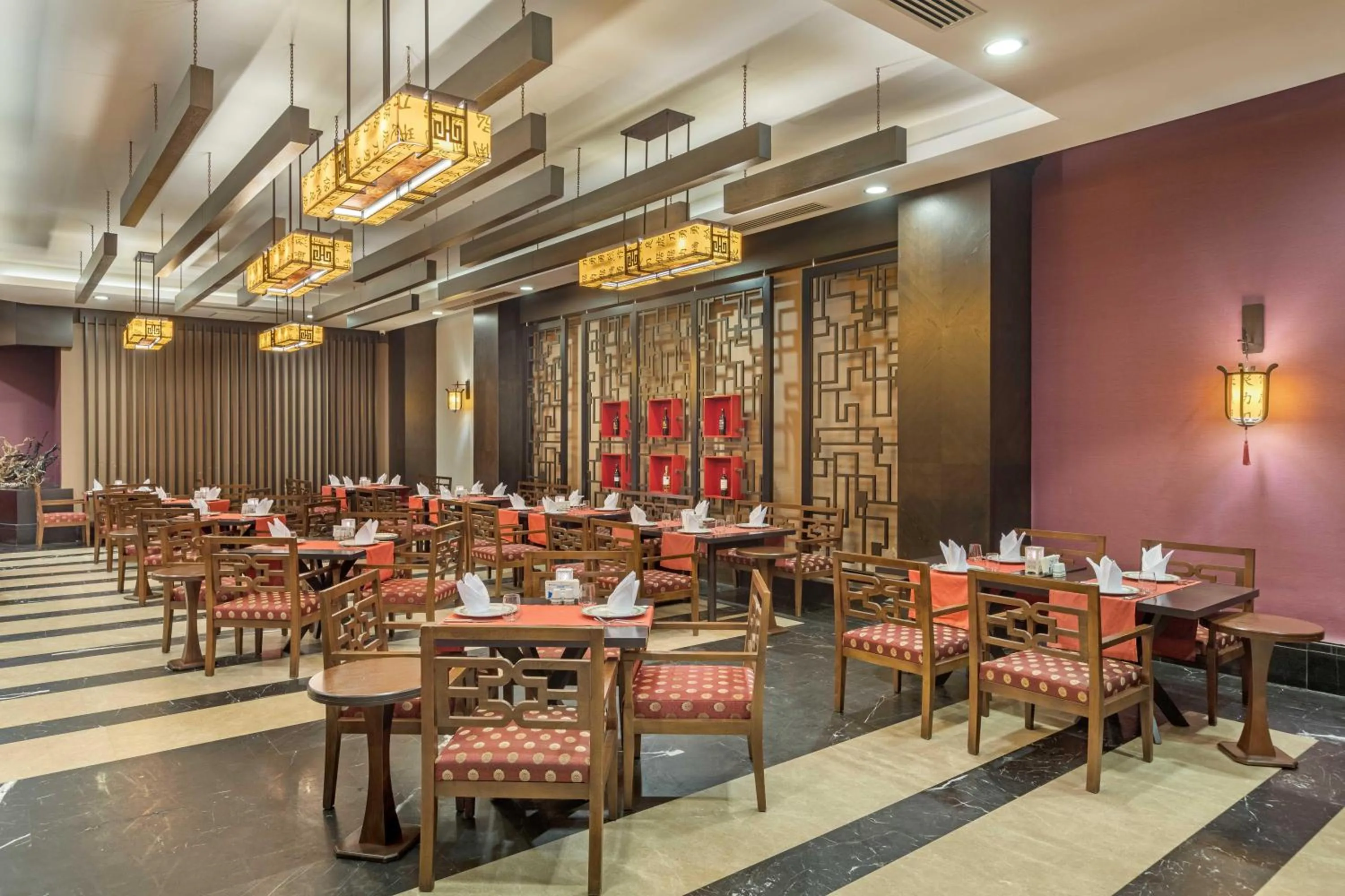 Restaurant/places to eat in Kirman Belazur Resort & Spa