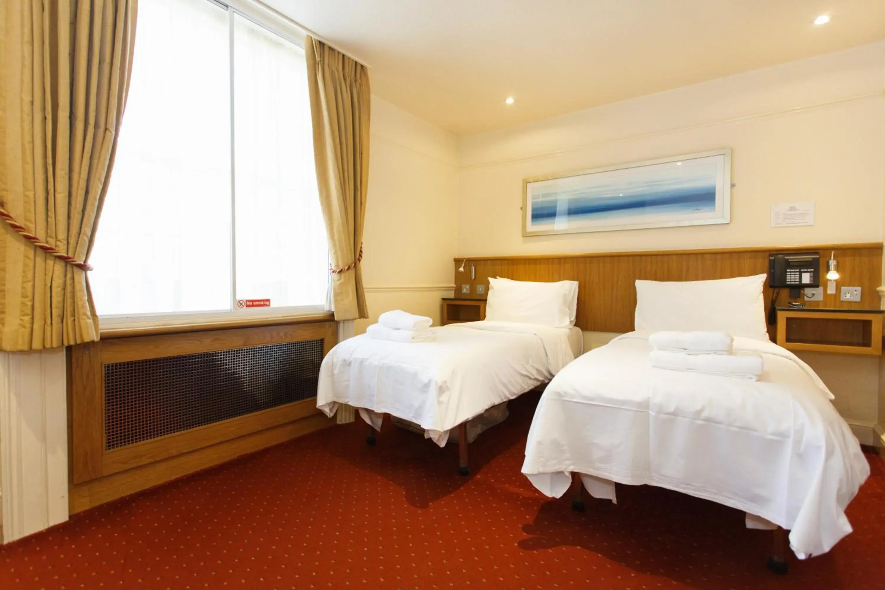 Day, Bed in Morgan Hotel Day, Bed in Morgan Hotel