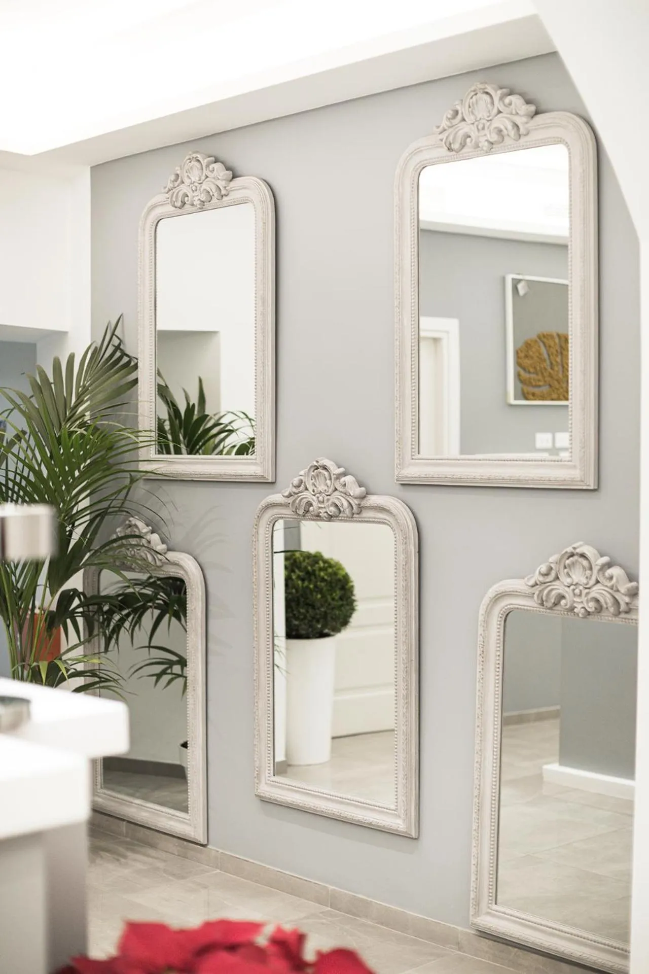 Lobby or reception in Vaticano Luxury Guest House