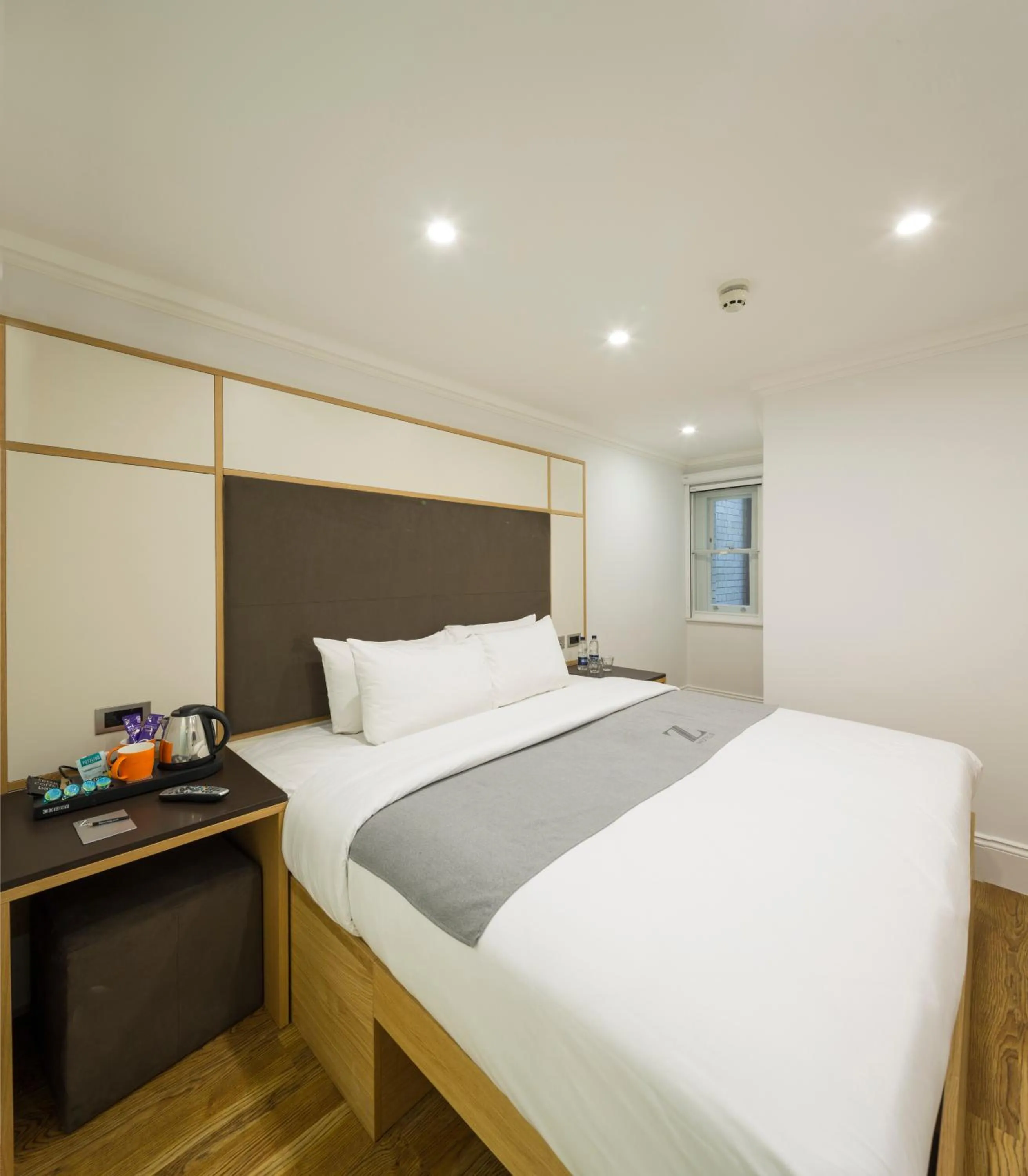 Bed in The Z Hotel Gloucester Place