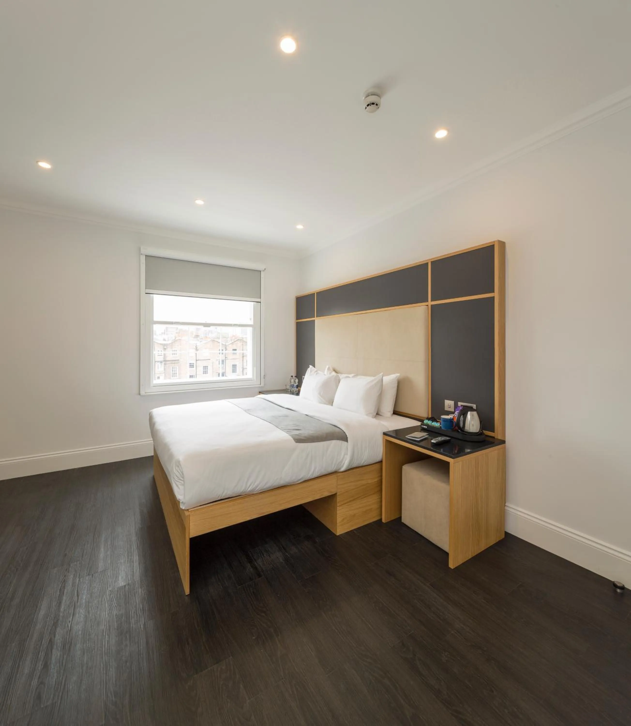 Bed in The Z Hotel Gloucester Place