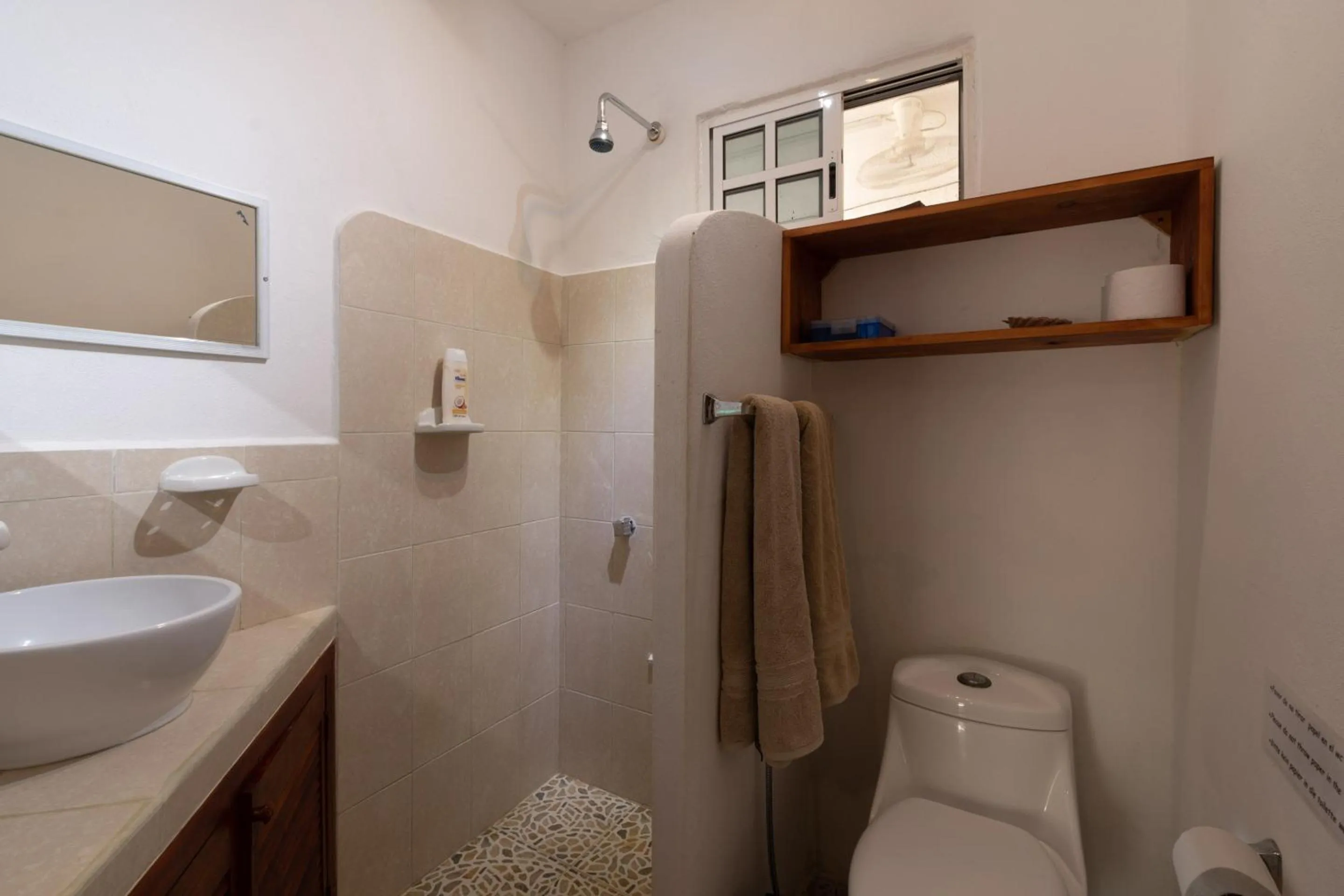 Shower in La Casa del Alux - Adults Only