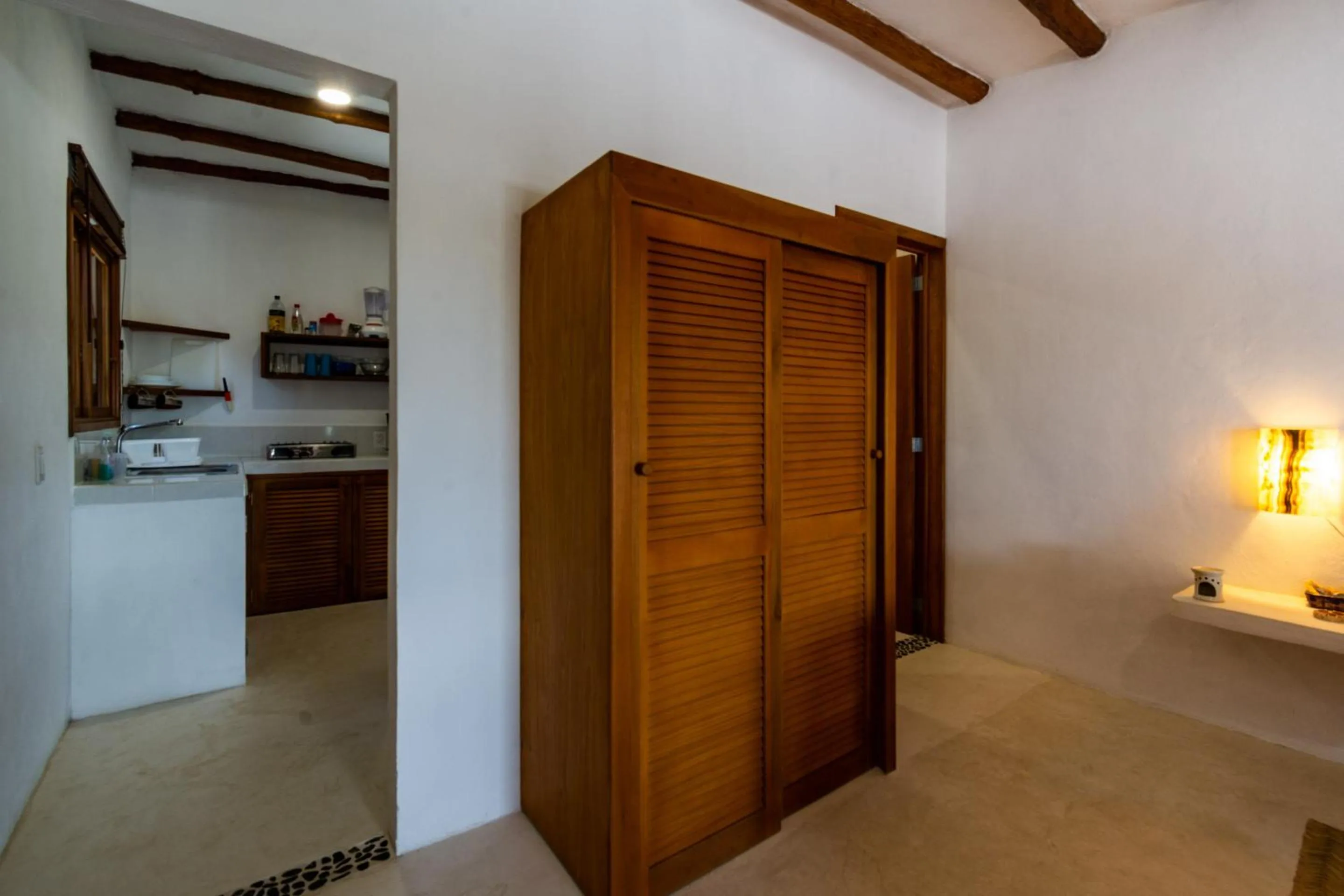 Kitchen or kitchenette in La Casa del Alux - Adults Only