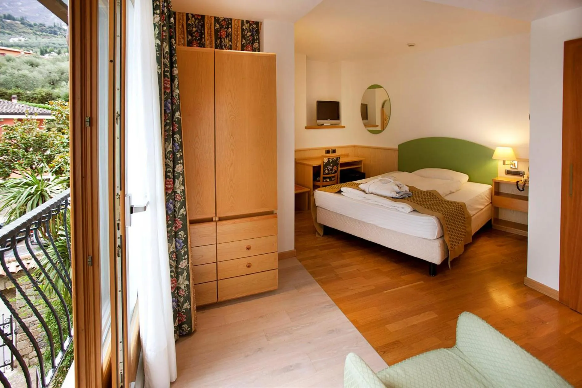 Photo of the whole room, Bed in Hotel Venezia