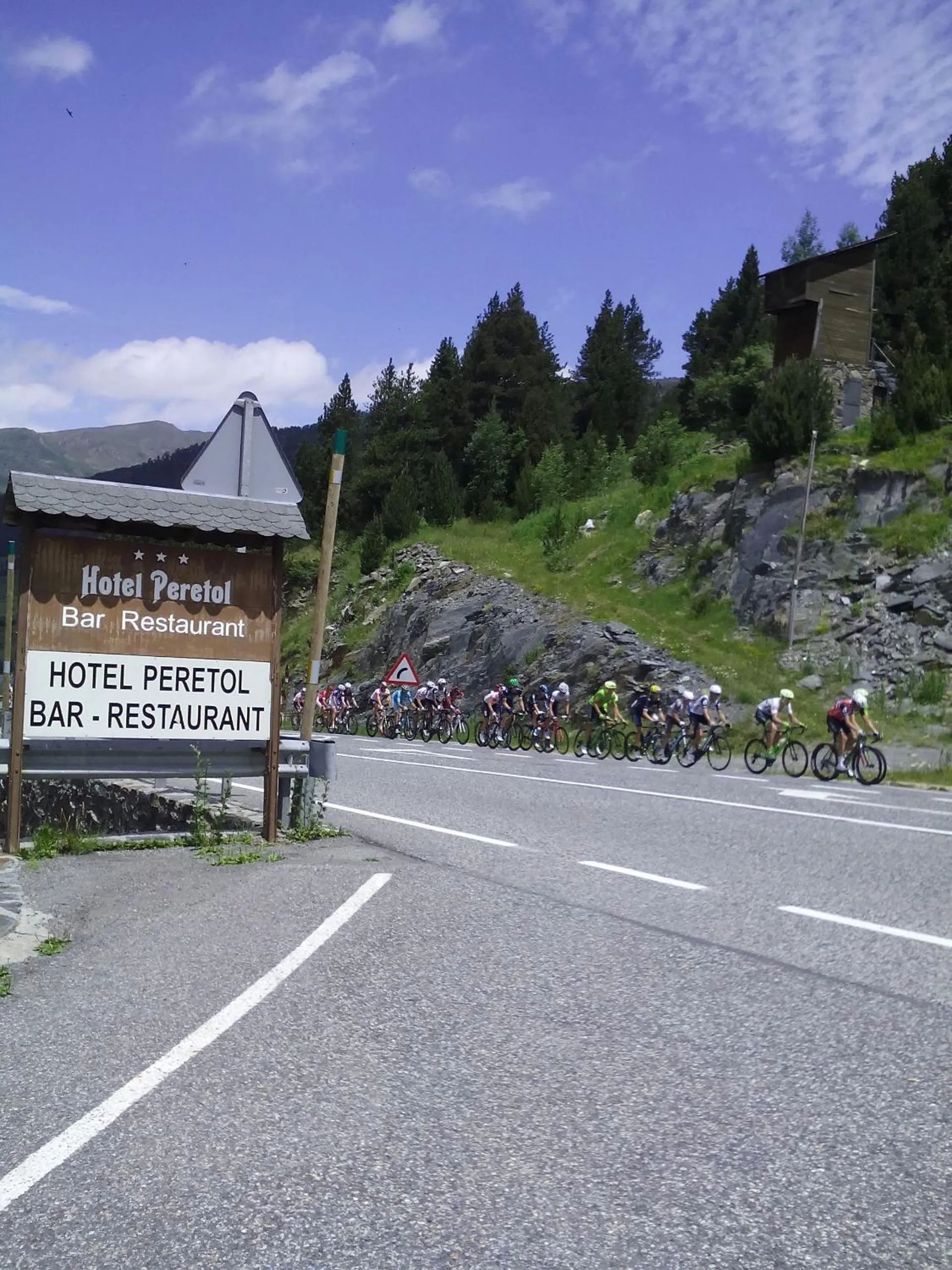 Day in Hotel Peretol