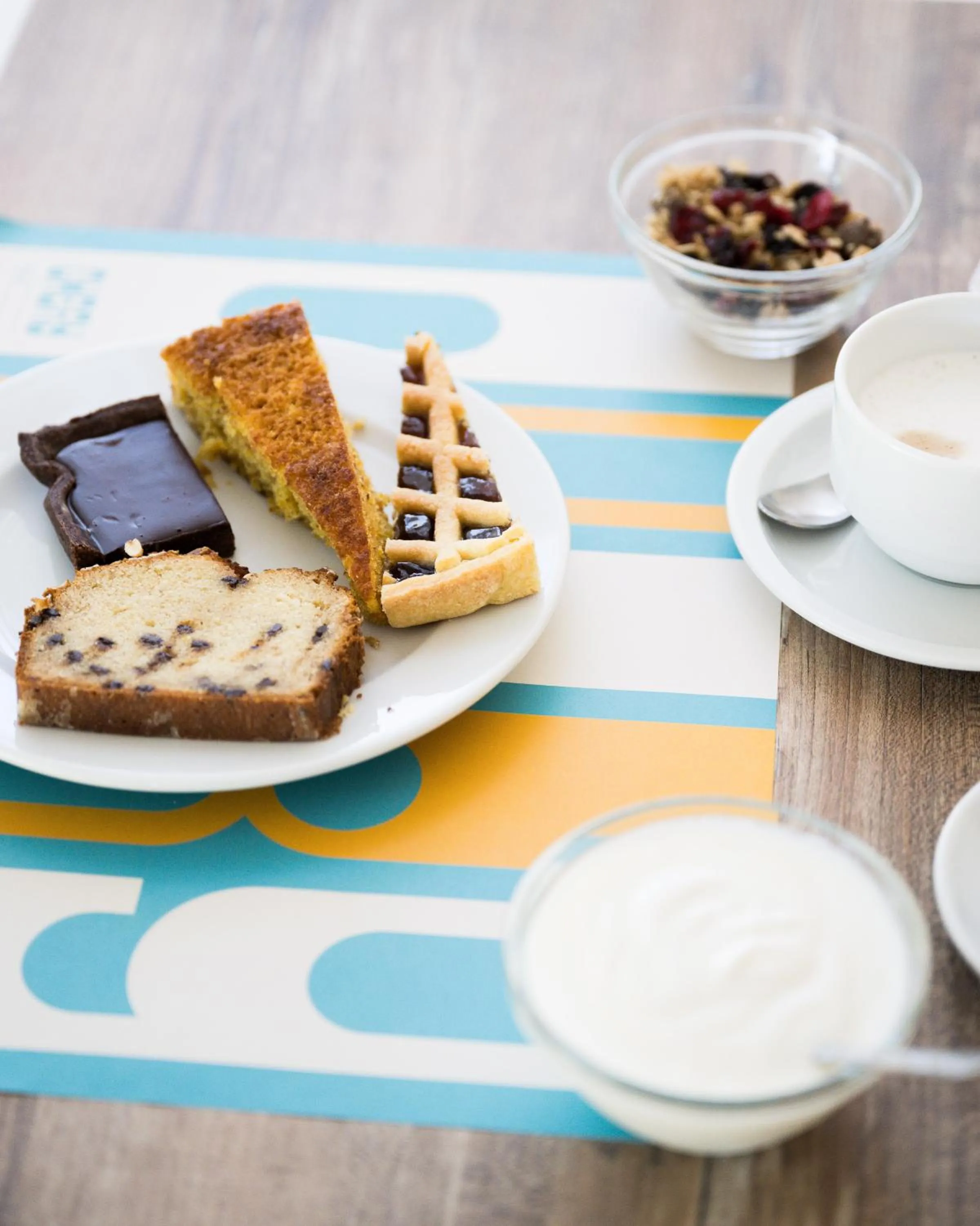 Breakfast in Hotel Chery