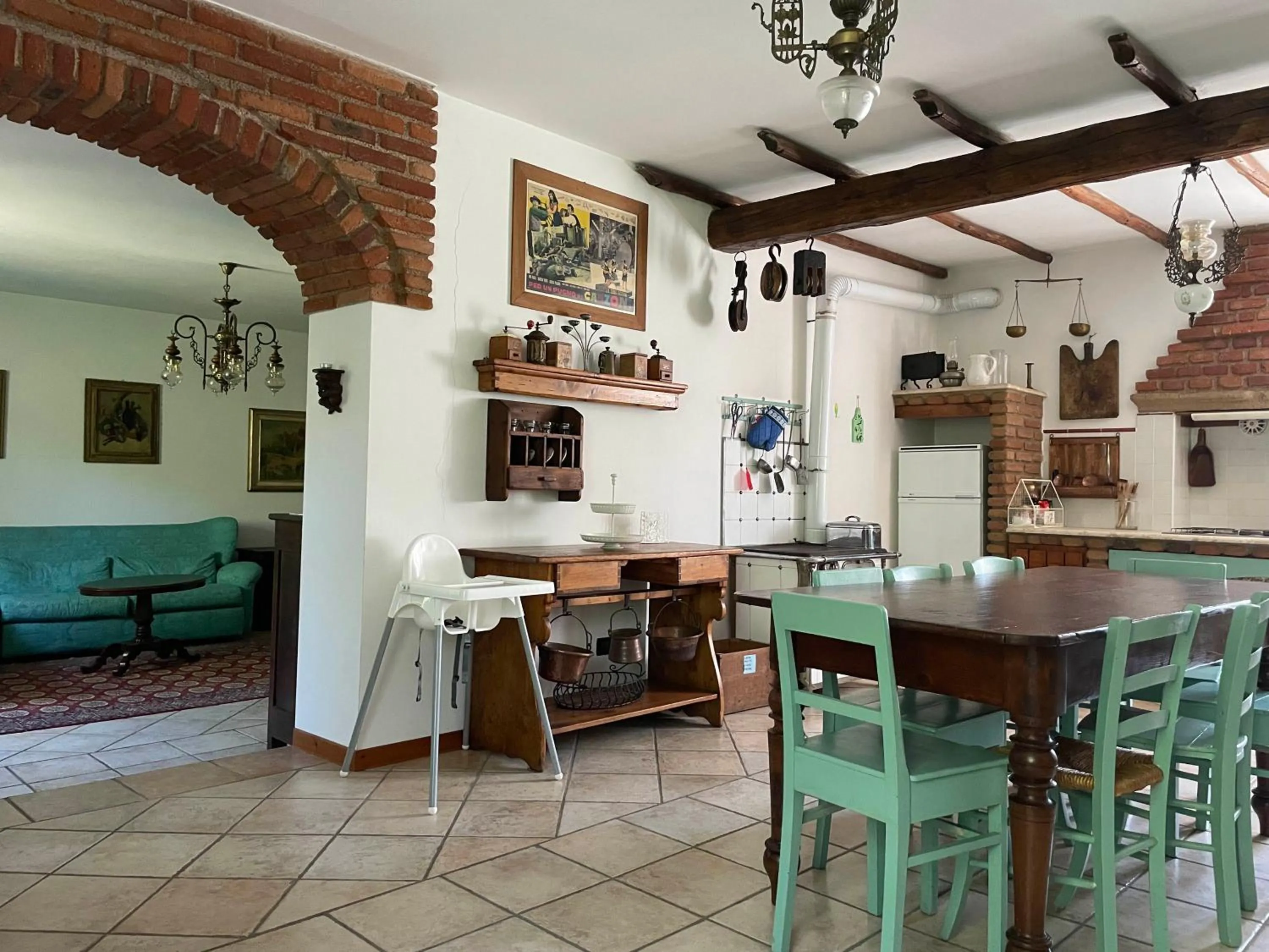 Kitchen or kitchenette in Casa Vacanze Cascina Campagnola