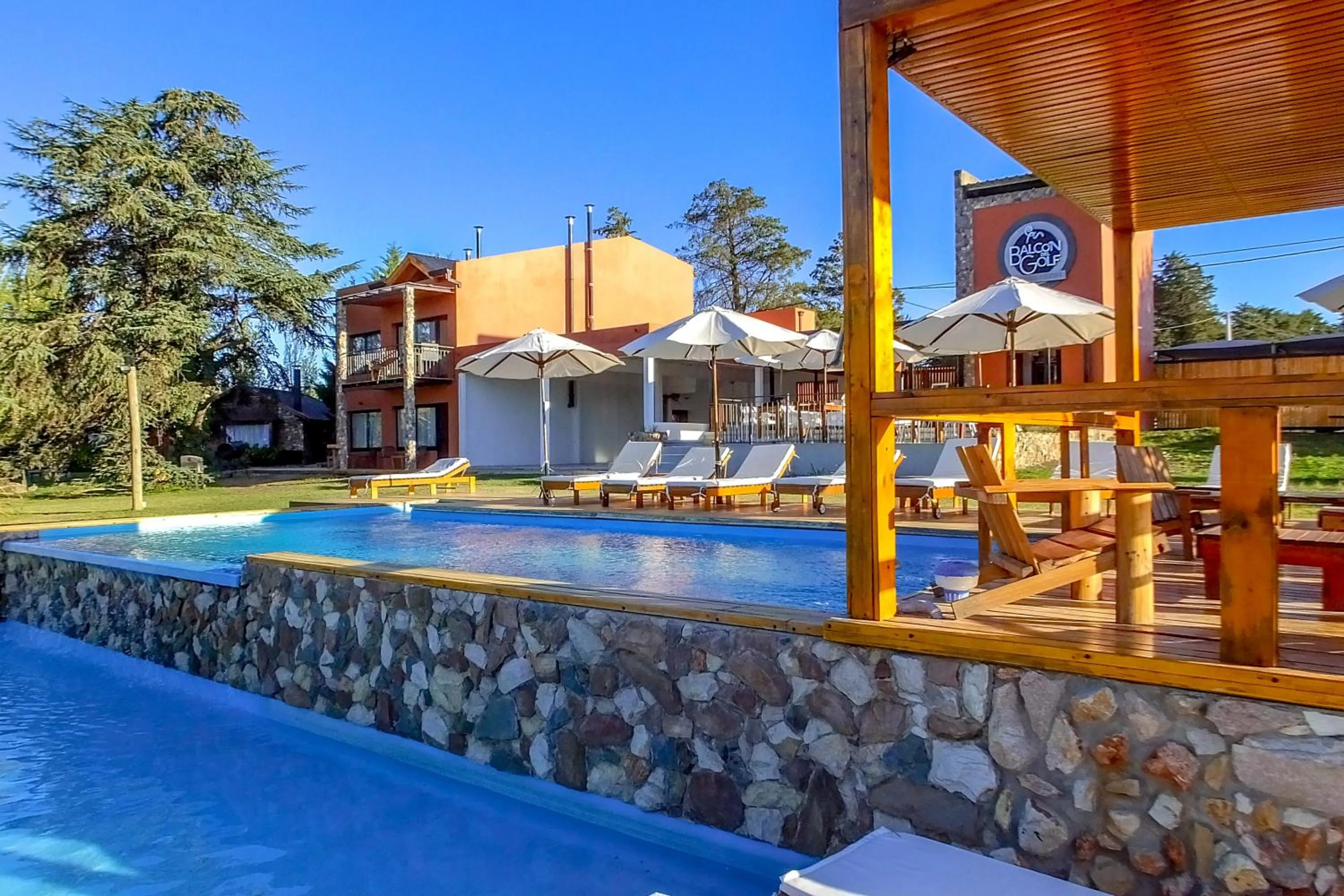 Swimming pool in Balcon del Golf