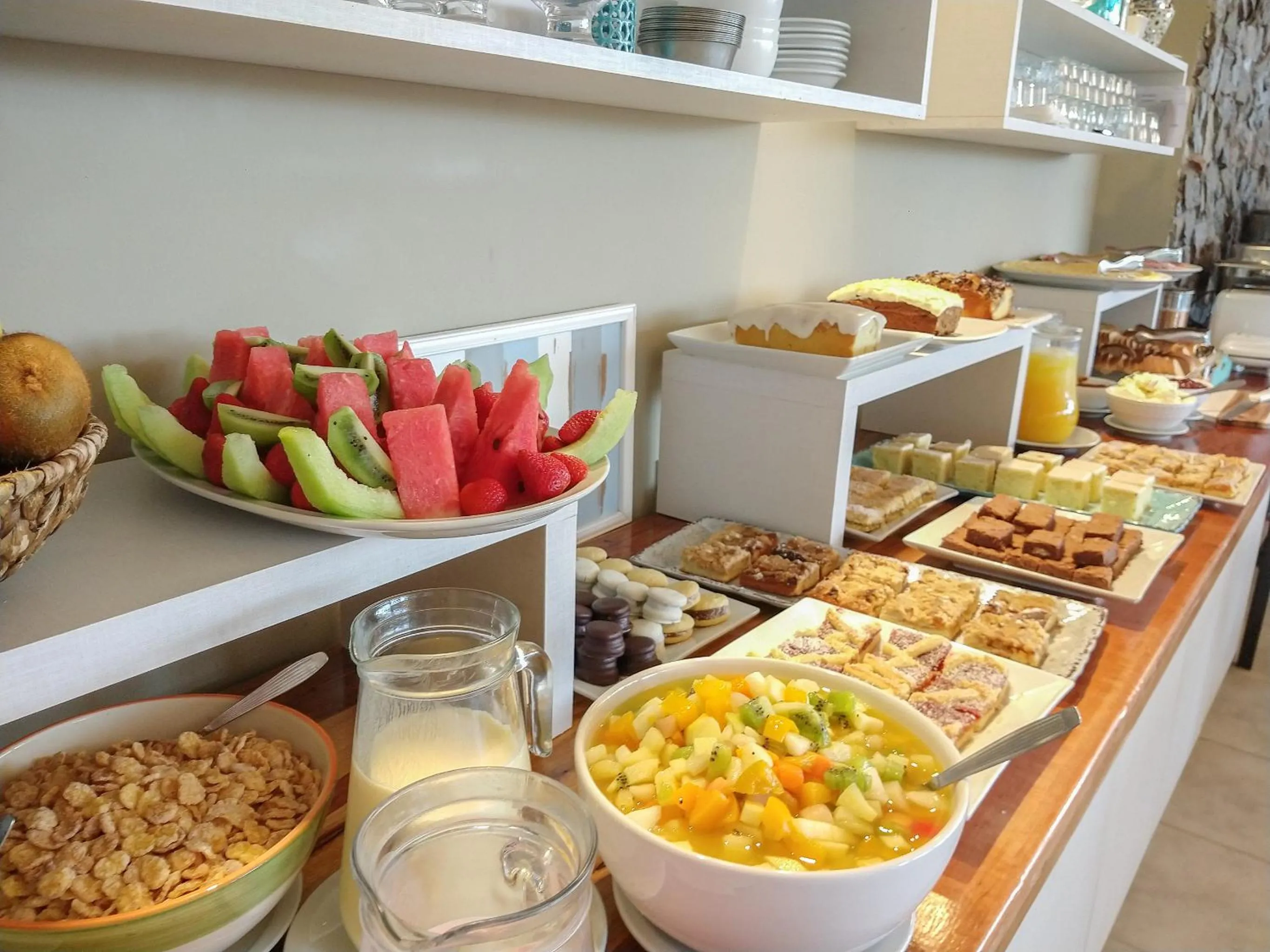 Restaurant/places to eat in Balcon del Golf
