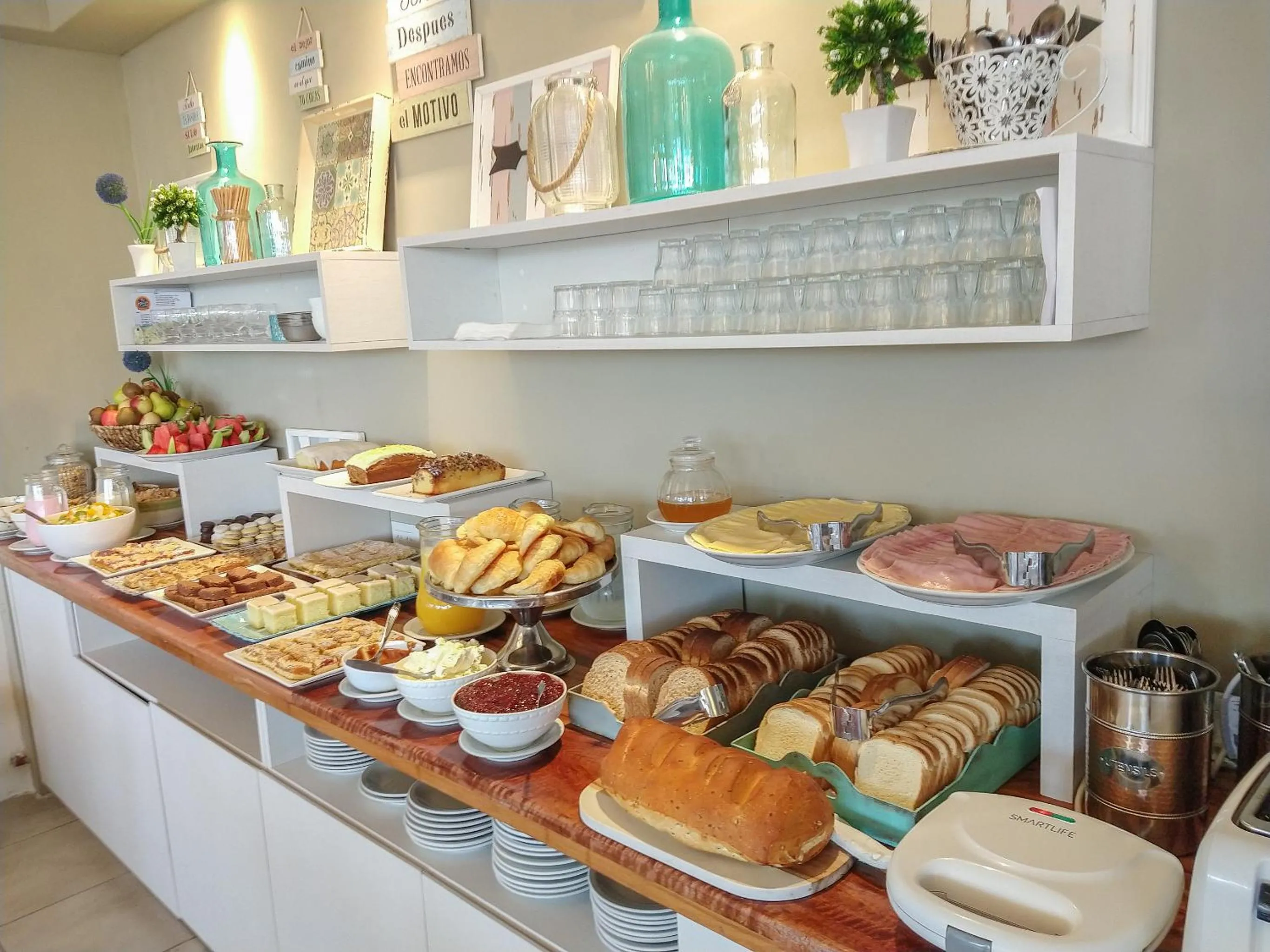 Restaurant/places to eat in Balcon del Golf