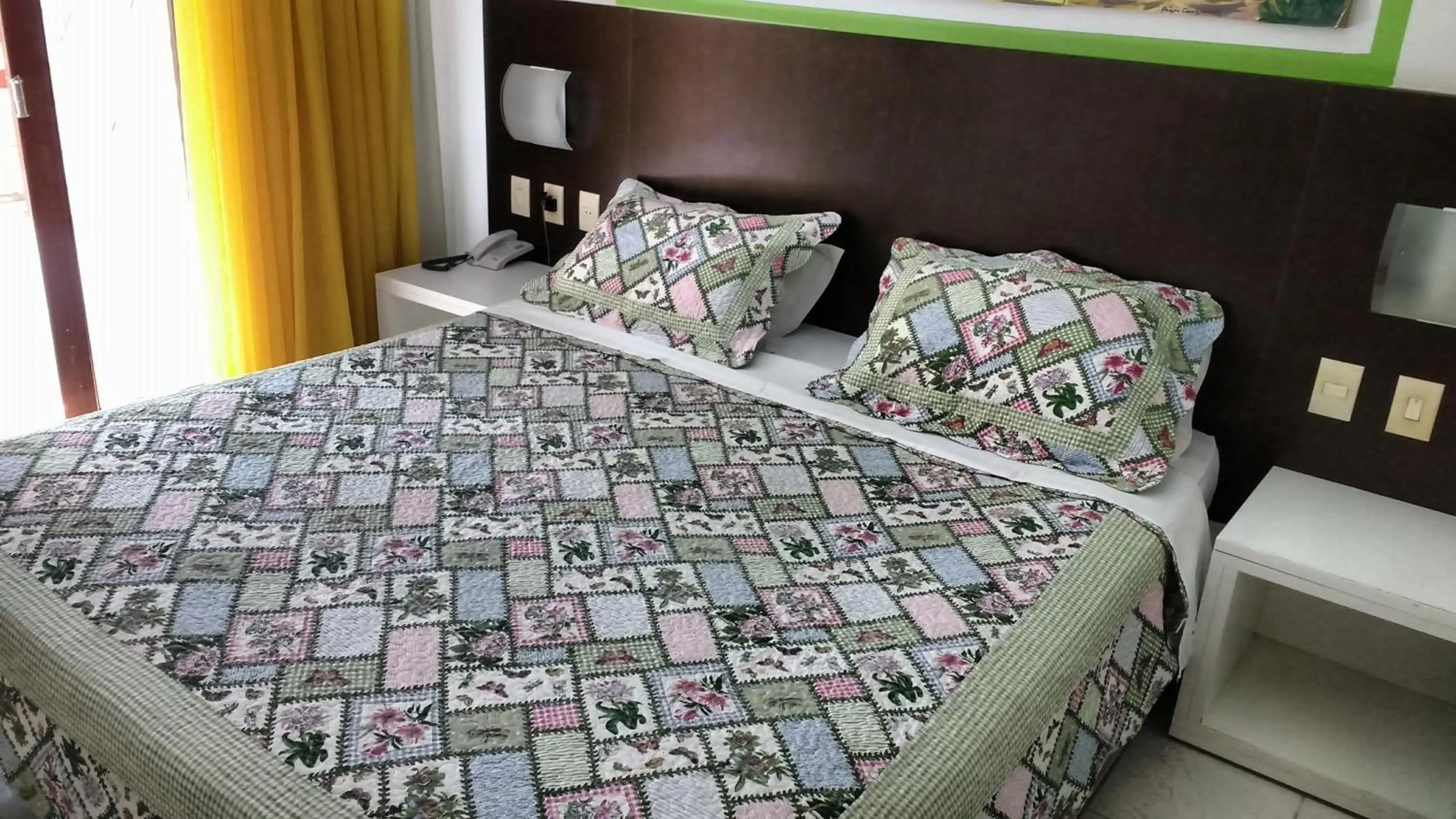 Photo of the whole room, Bed in Pipa's Bay Apartamentos