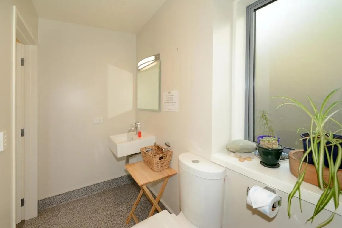 Shower in Sleep on the Steepest Street in the World!