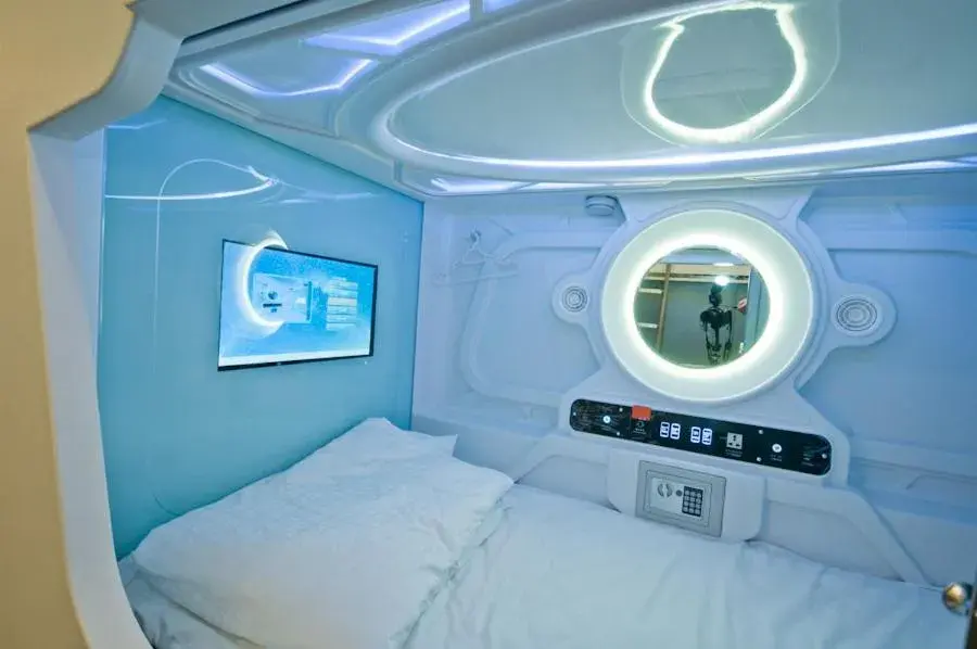 M Qube Hotel M Qube Hotel