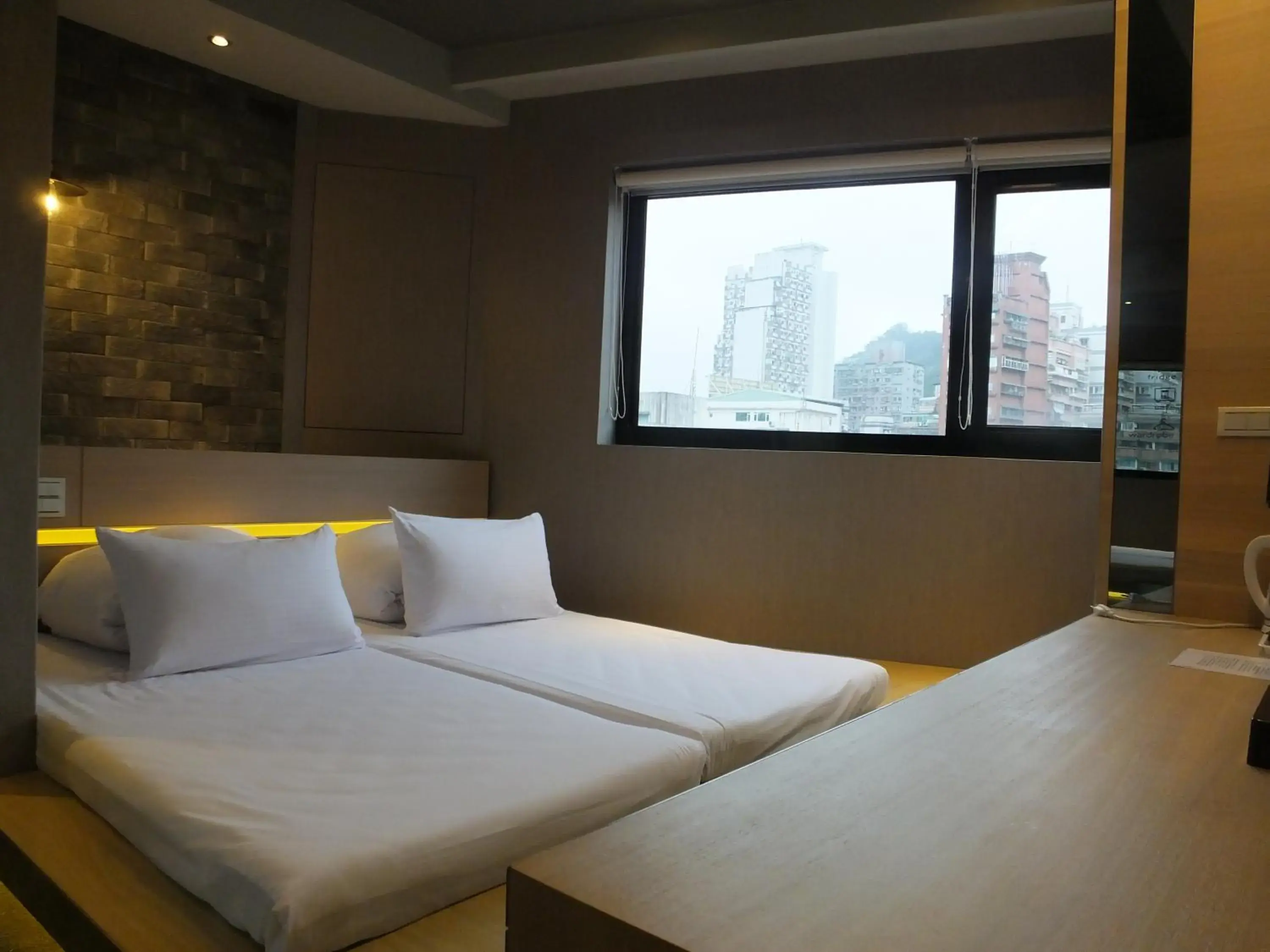 Economy Twin Room in Guest Hotel Economy Twin Room in Guest Hotel