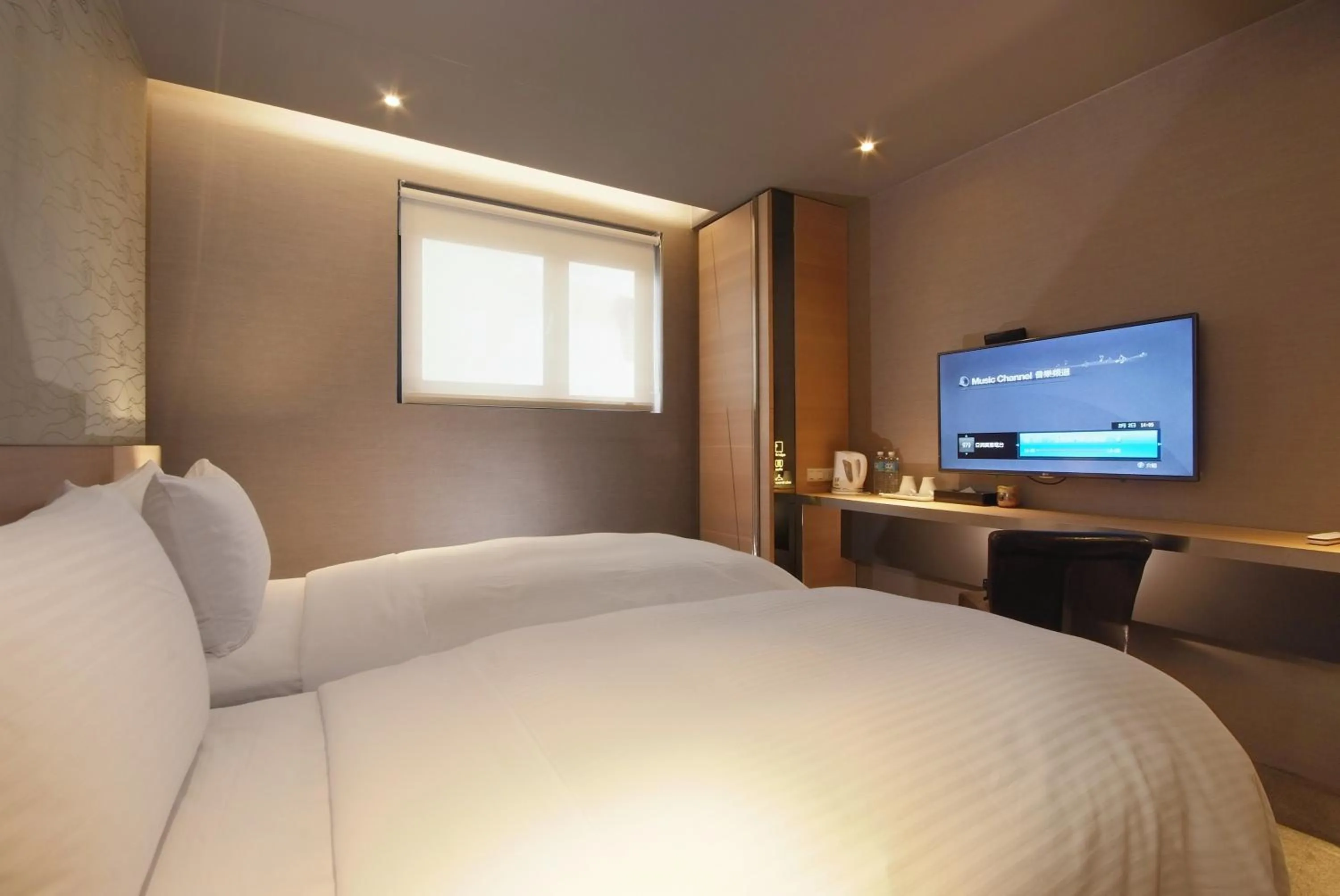 bunk bed, Bed in Guest Hotel