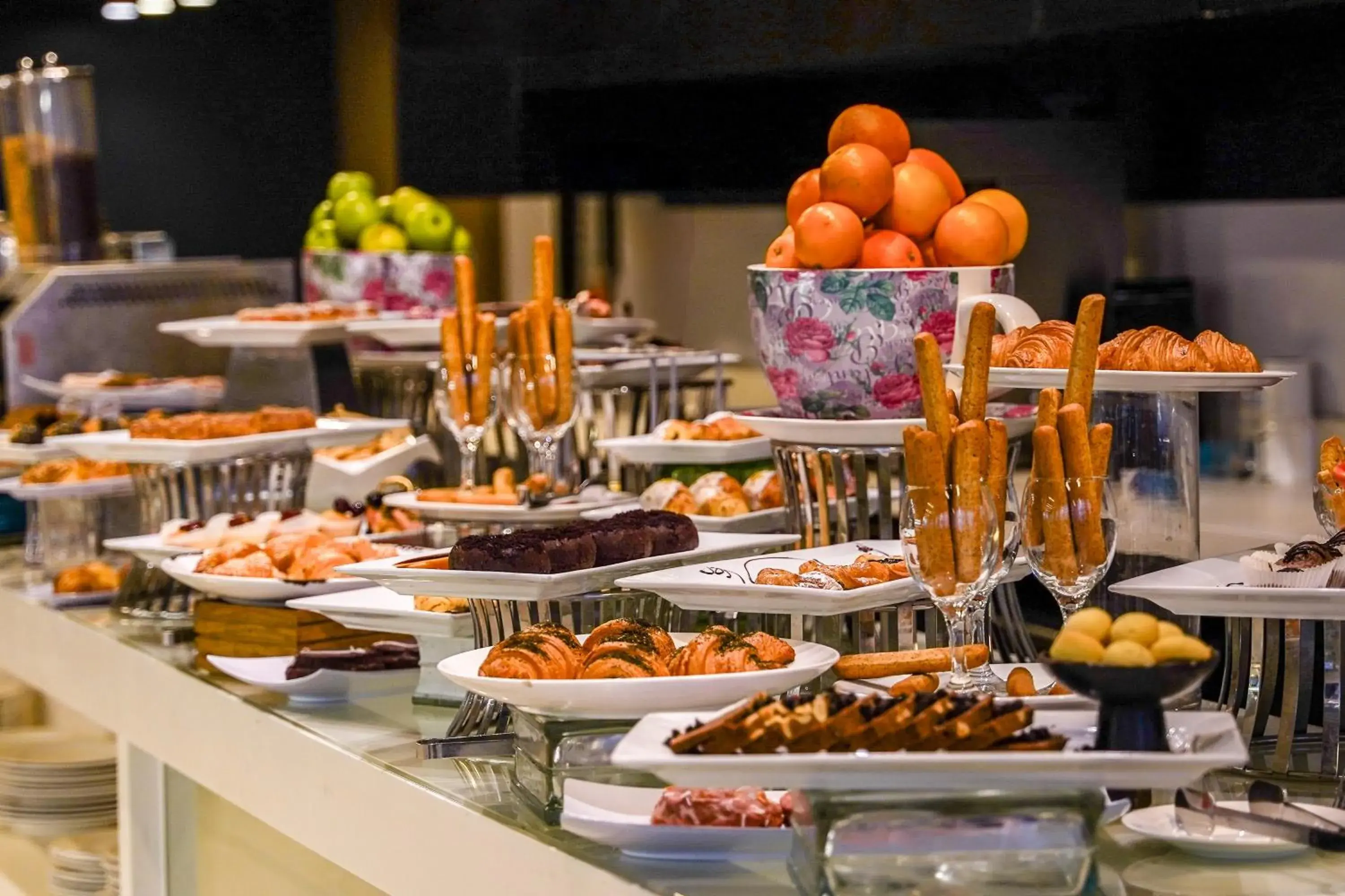 Food and drinks in Awfad Hotel Food and drinks in Awfad Hotel