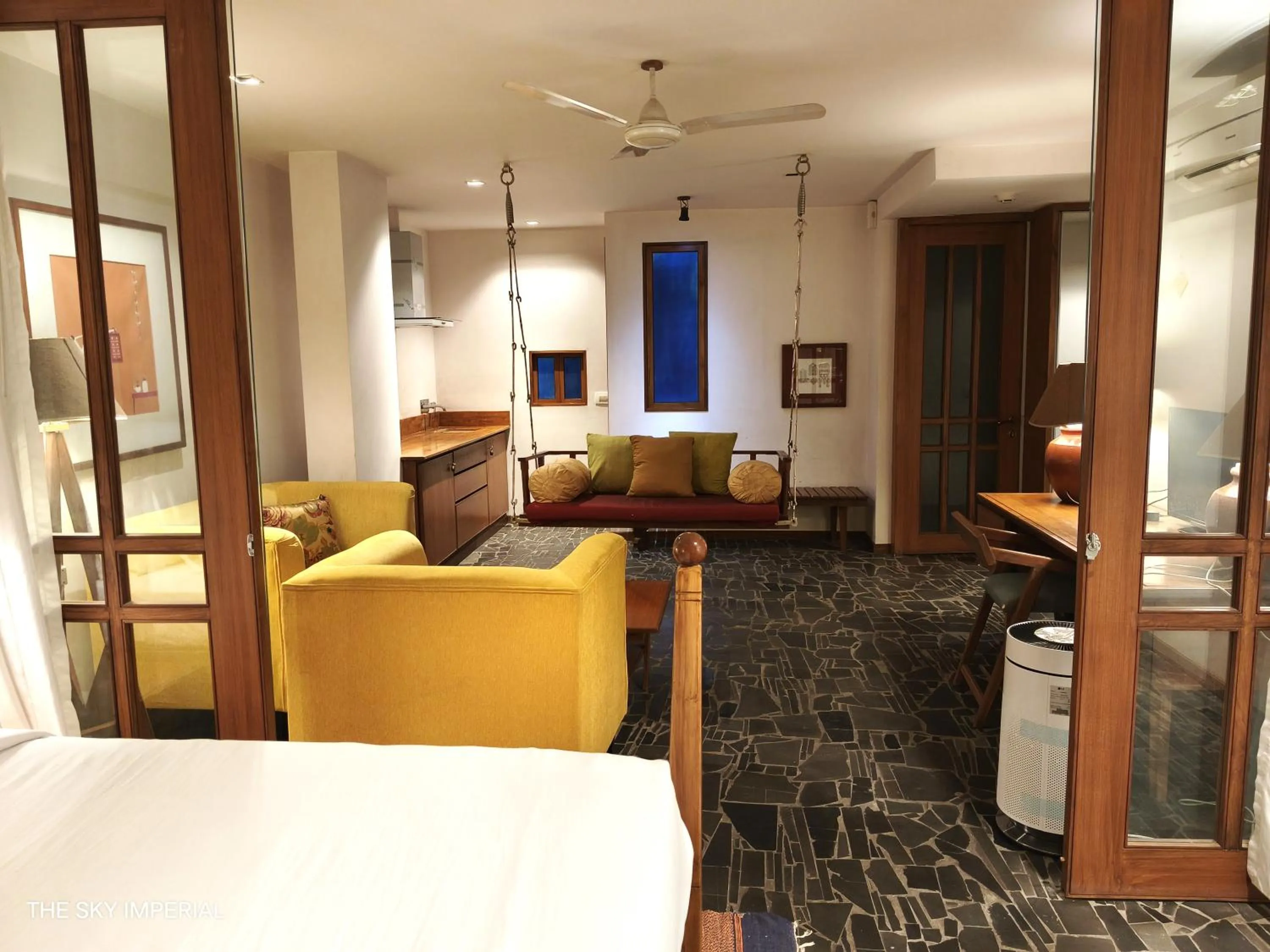 Bed in The Sky Imperial Aarivaa Luxury Stays