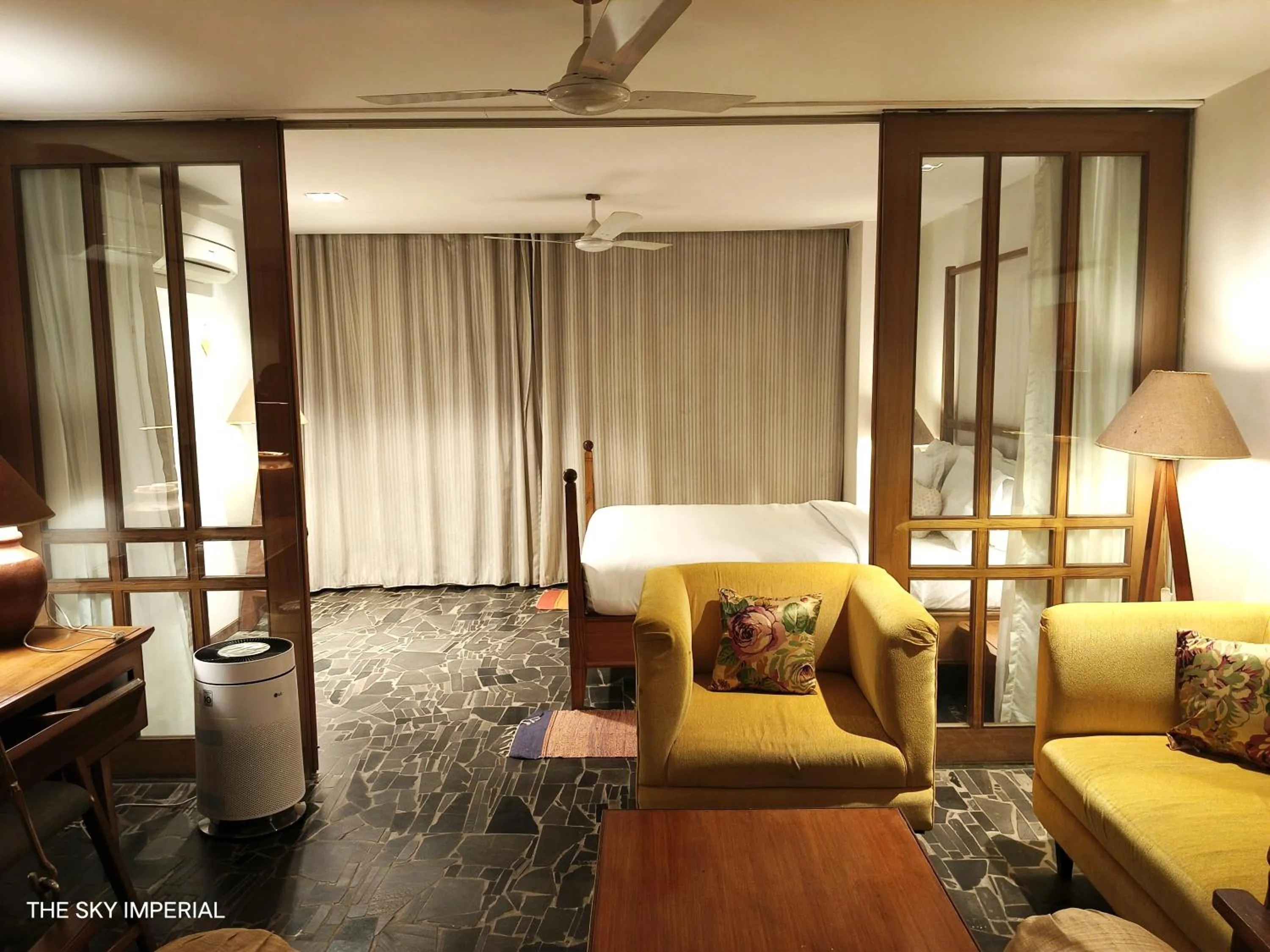 Bed in The Sky Imperial Aarivaa Luxury Stays