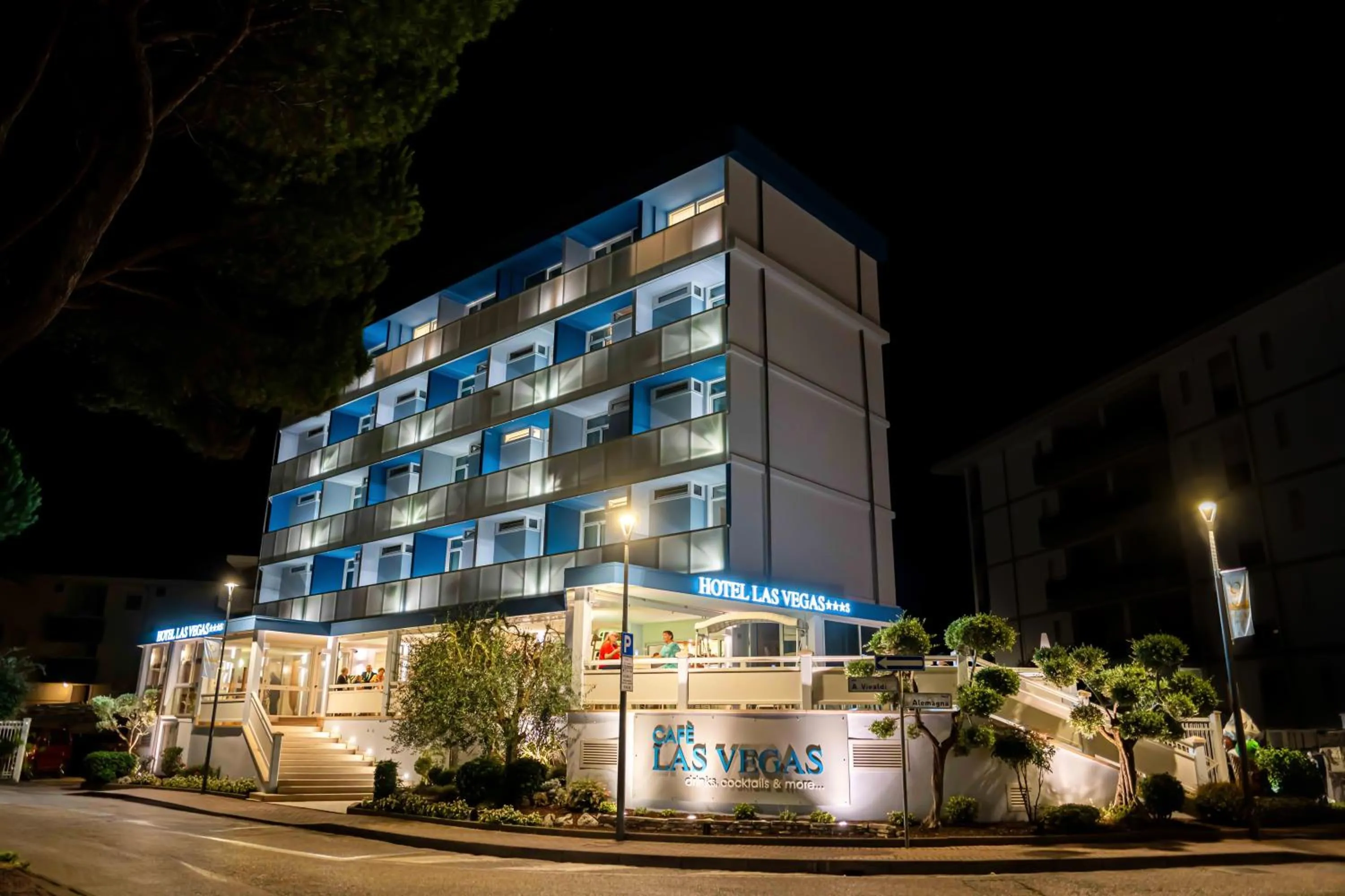 Property building in Hotel Las Vegas