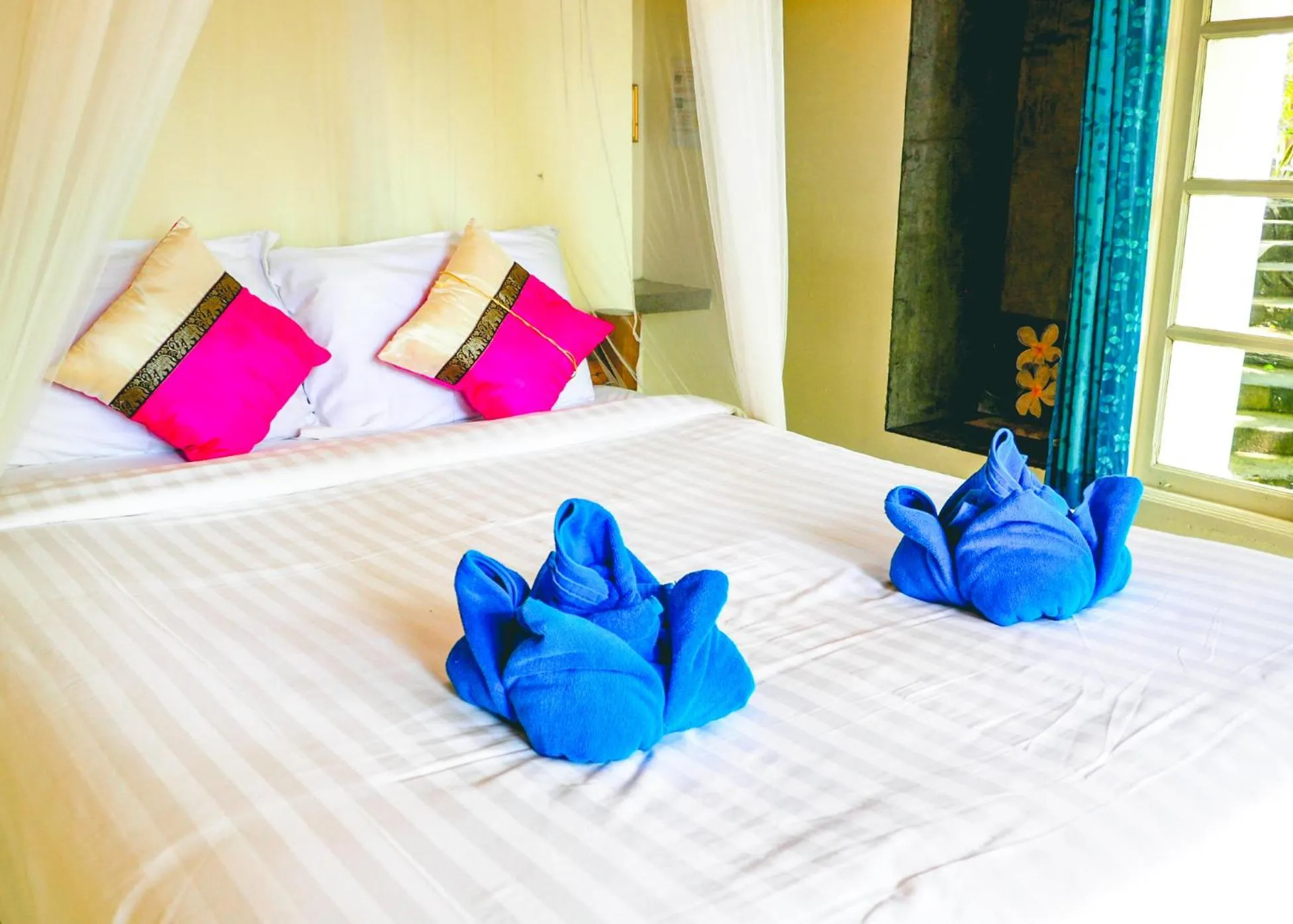 Bed in Bubble Bungalow