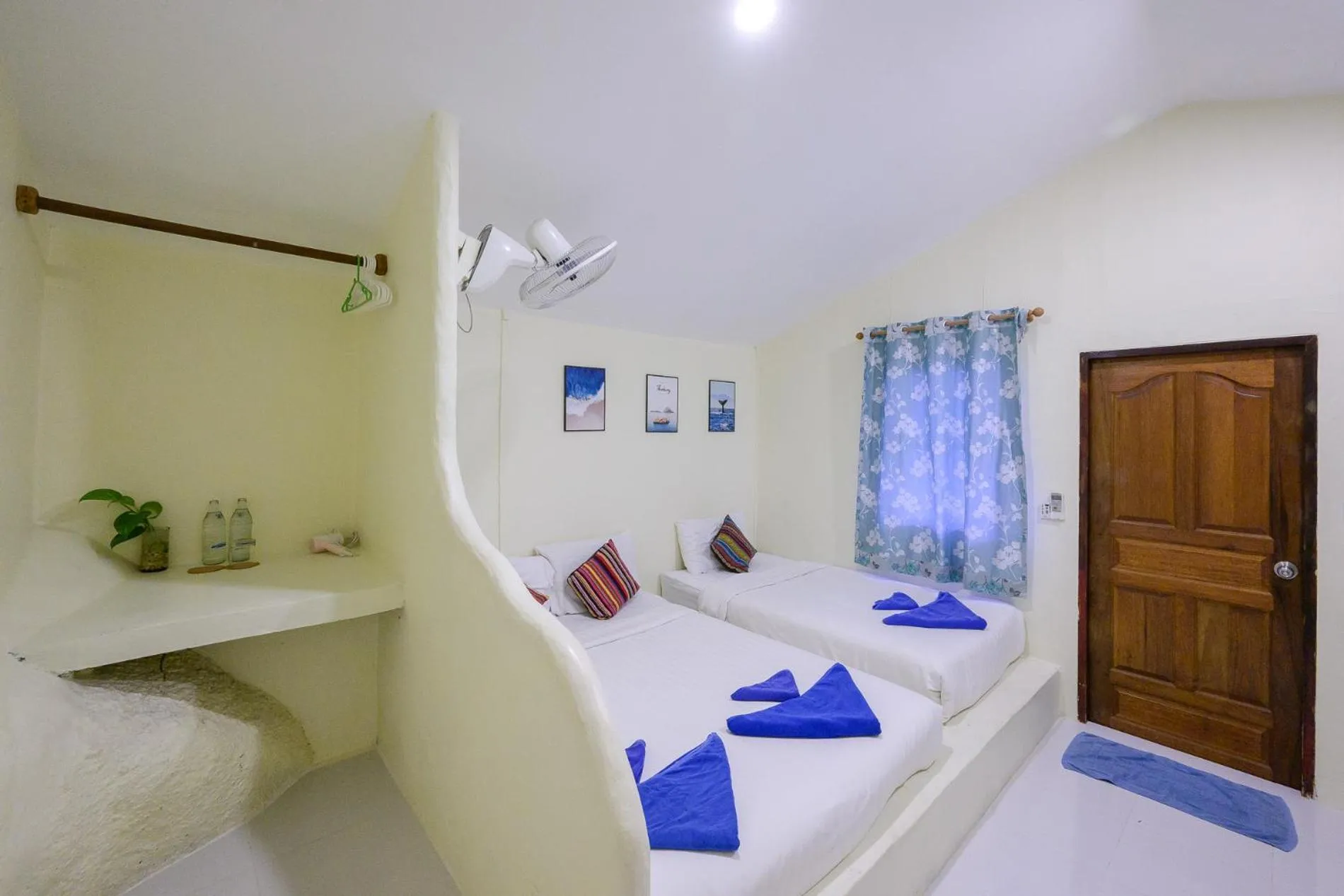 Family, Bed in Bubble Bungalow