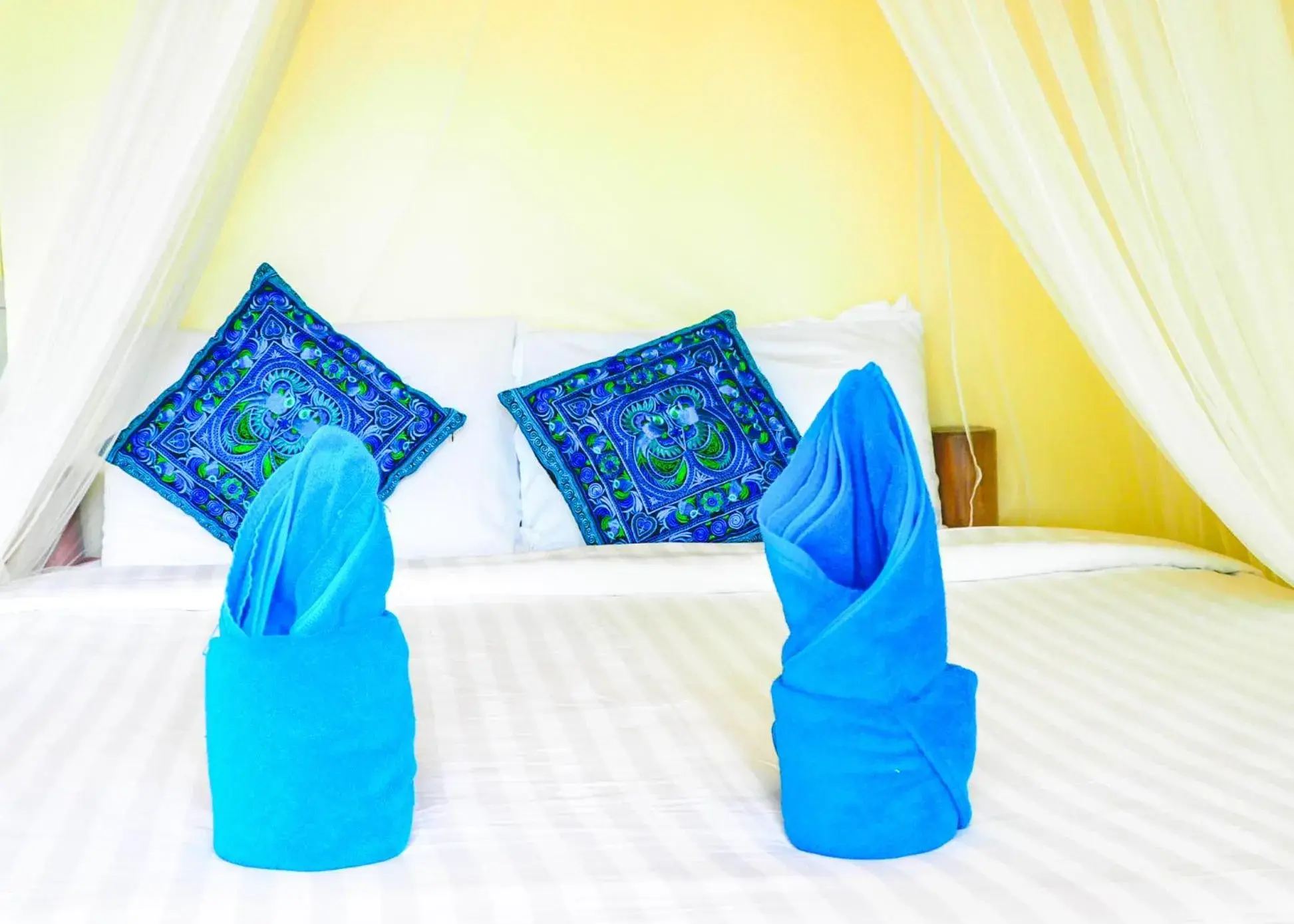 Bed in Bubble Bungalow Bed in Bubble Bungalow