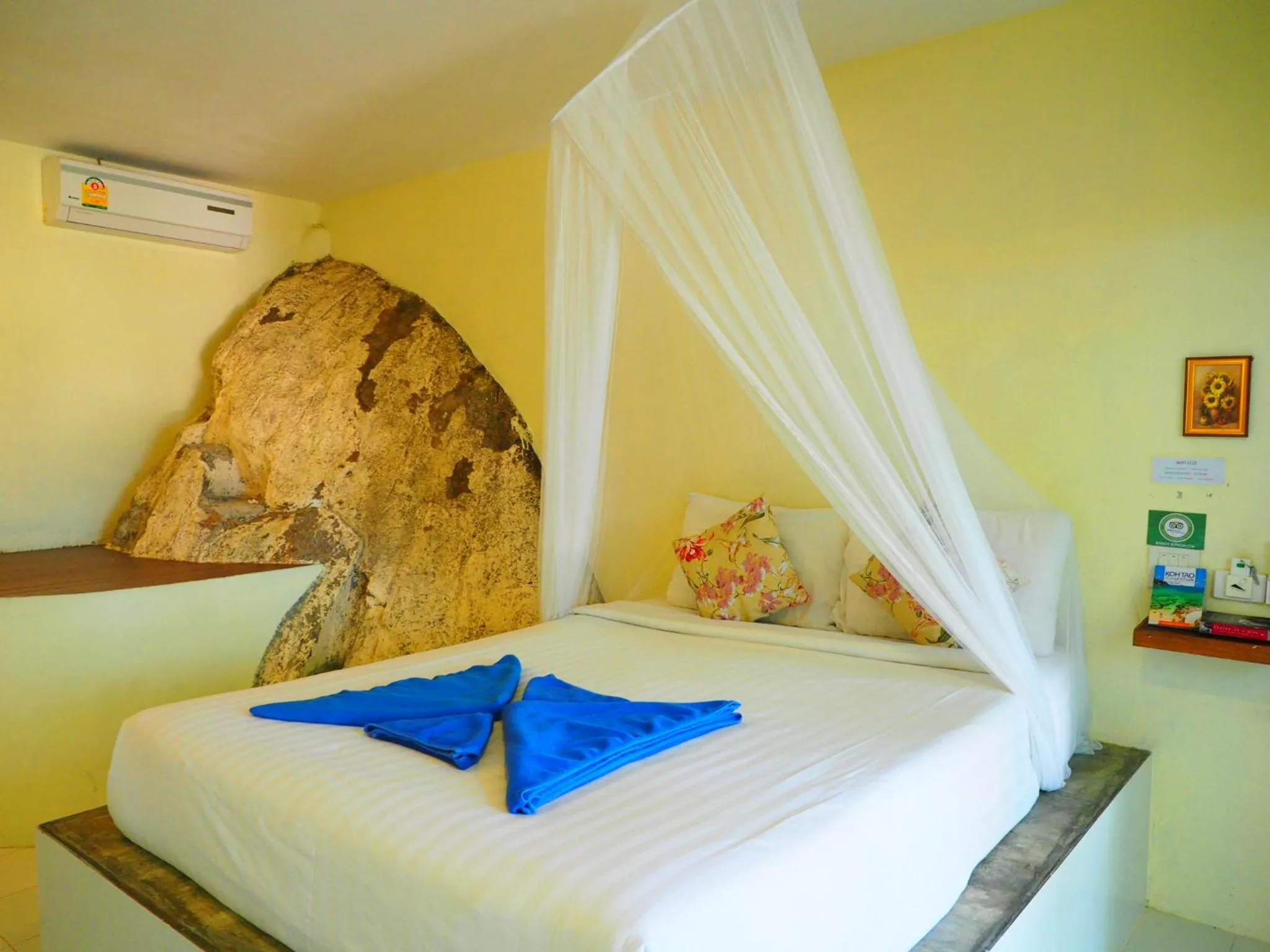 Bed in Bubble Bungalow