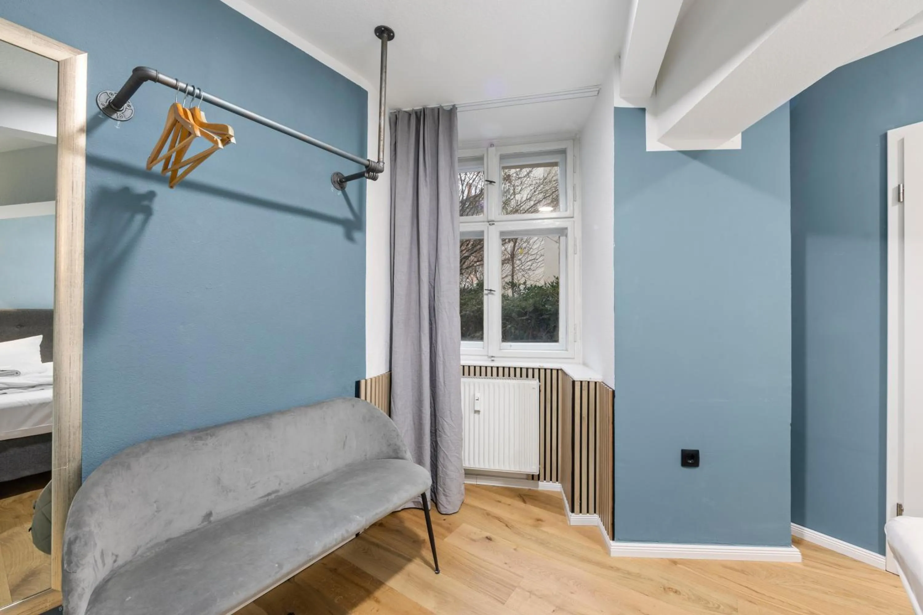 Bedroom, Bed in Big family apartment Berlin Treptower Park