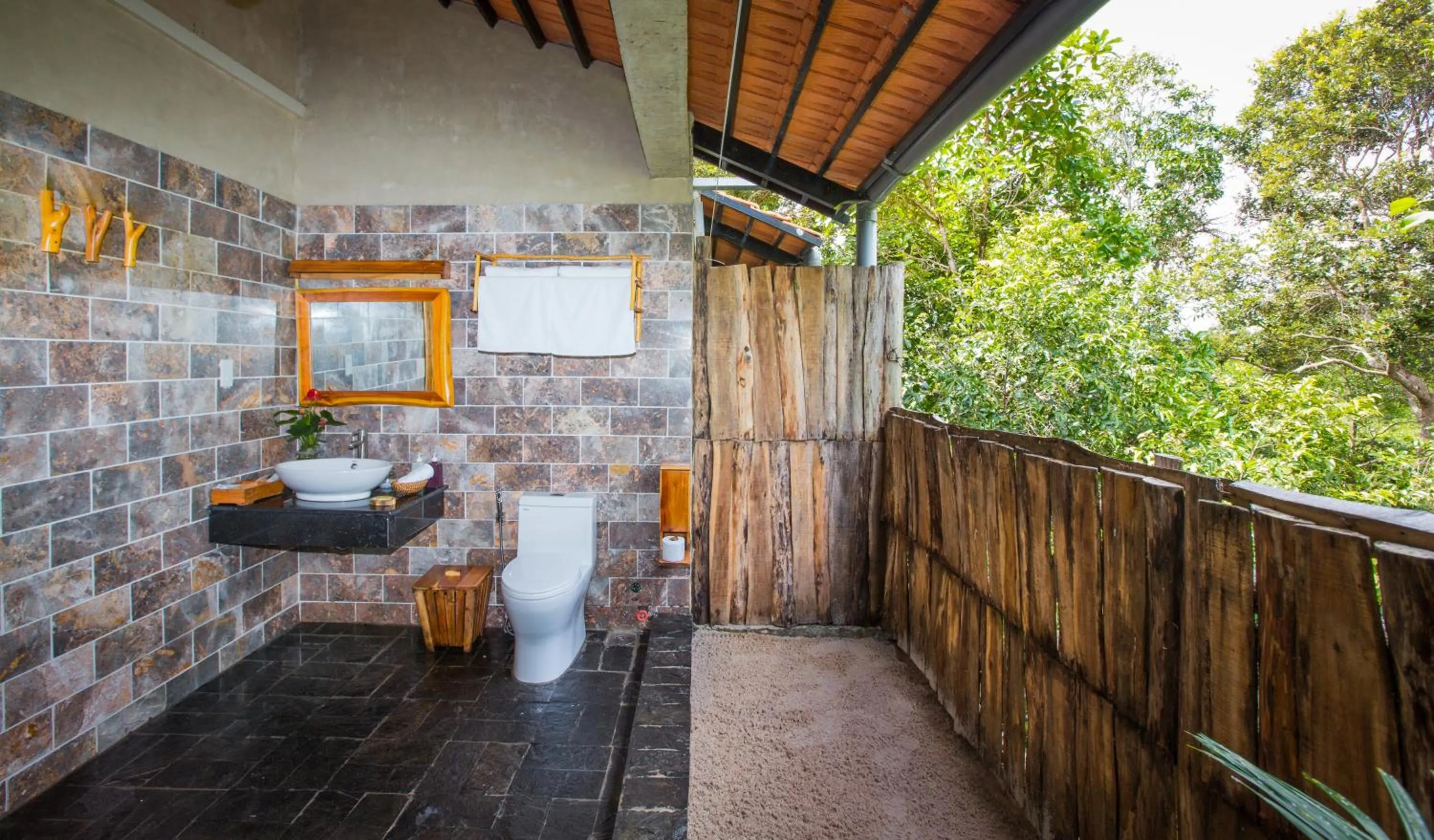 Bathroom in Valley Village Phu Quoc