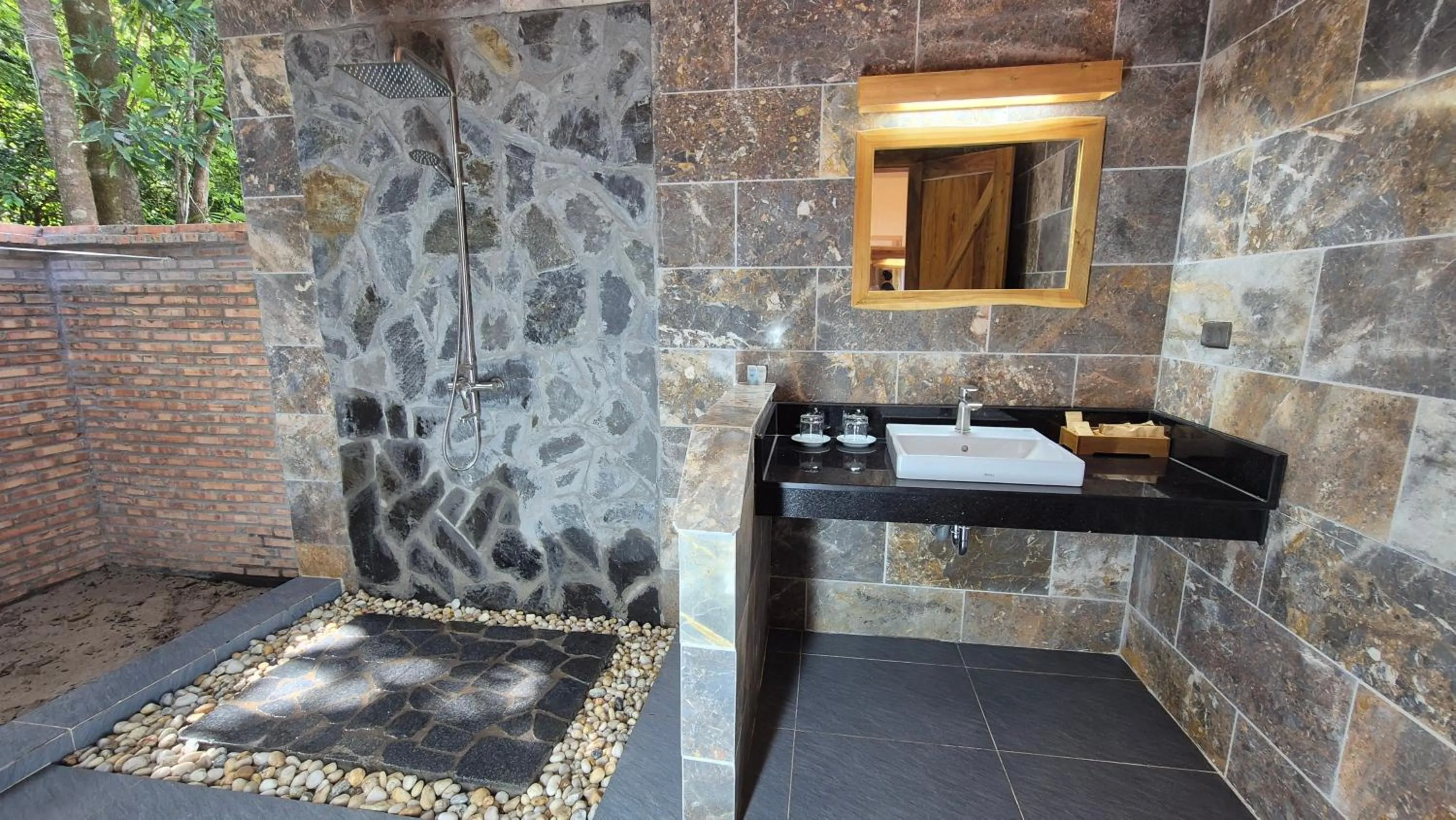 Toilet in Valley Village Resort Phu Quoc