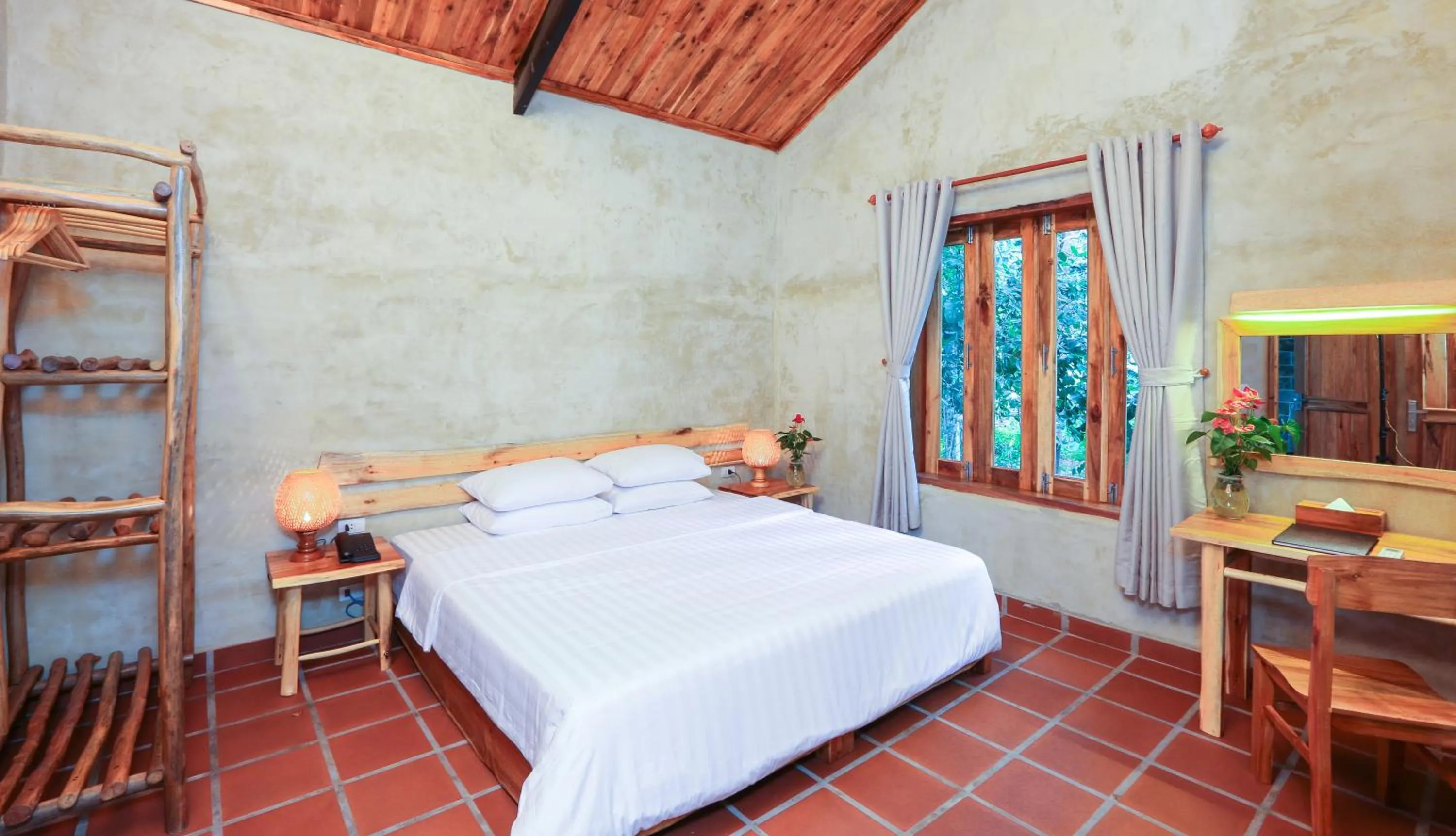 Bed in Valley Village Phu Quoc