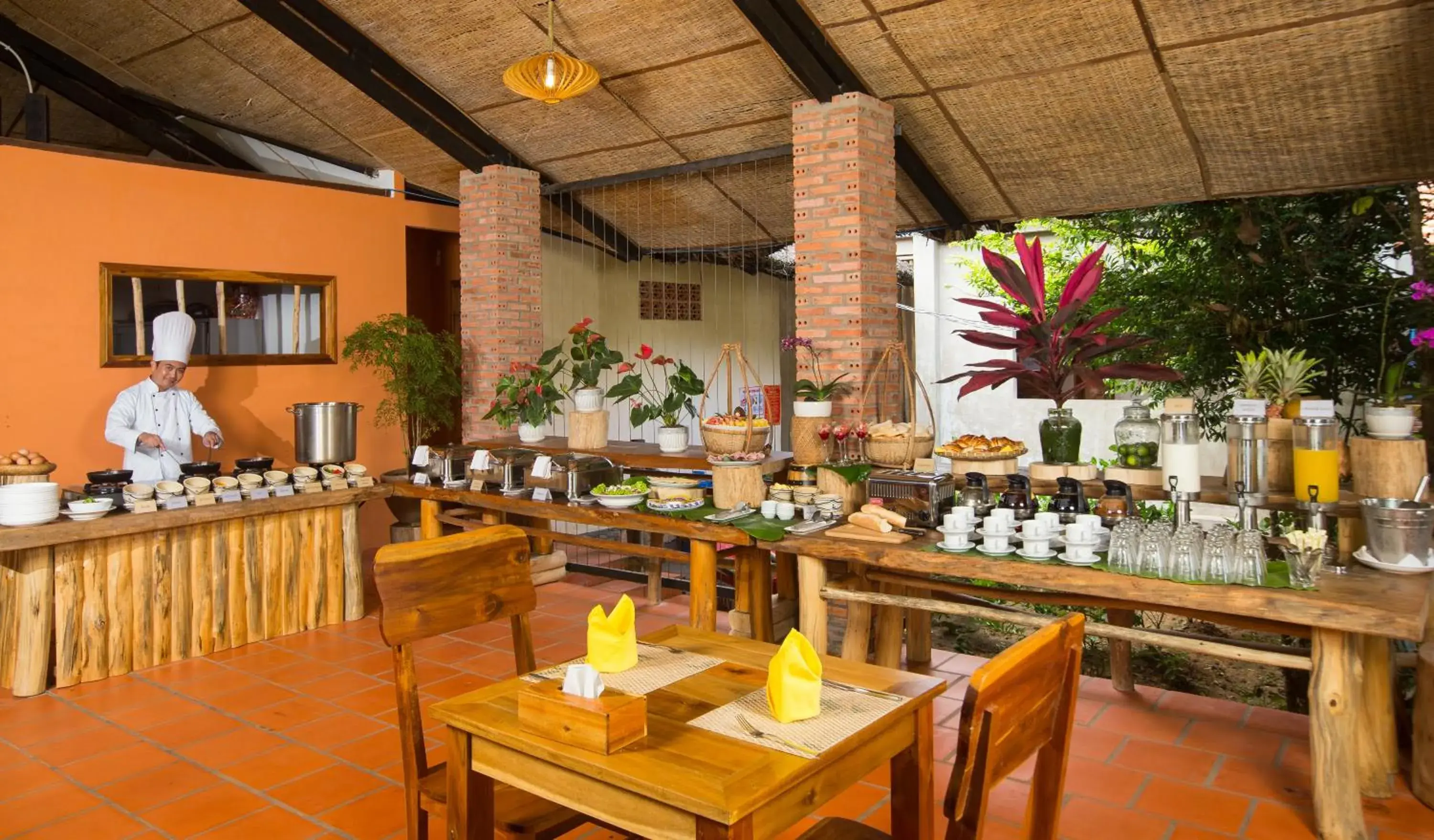 Restaurant/places to eat in Valley Village Phu Quoc Restaurant/places to eat in Valley Village Phu Quoc