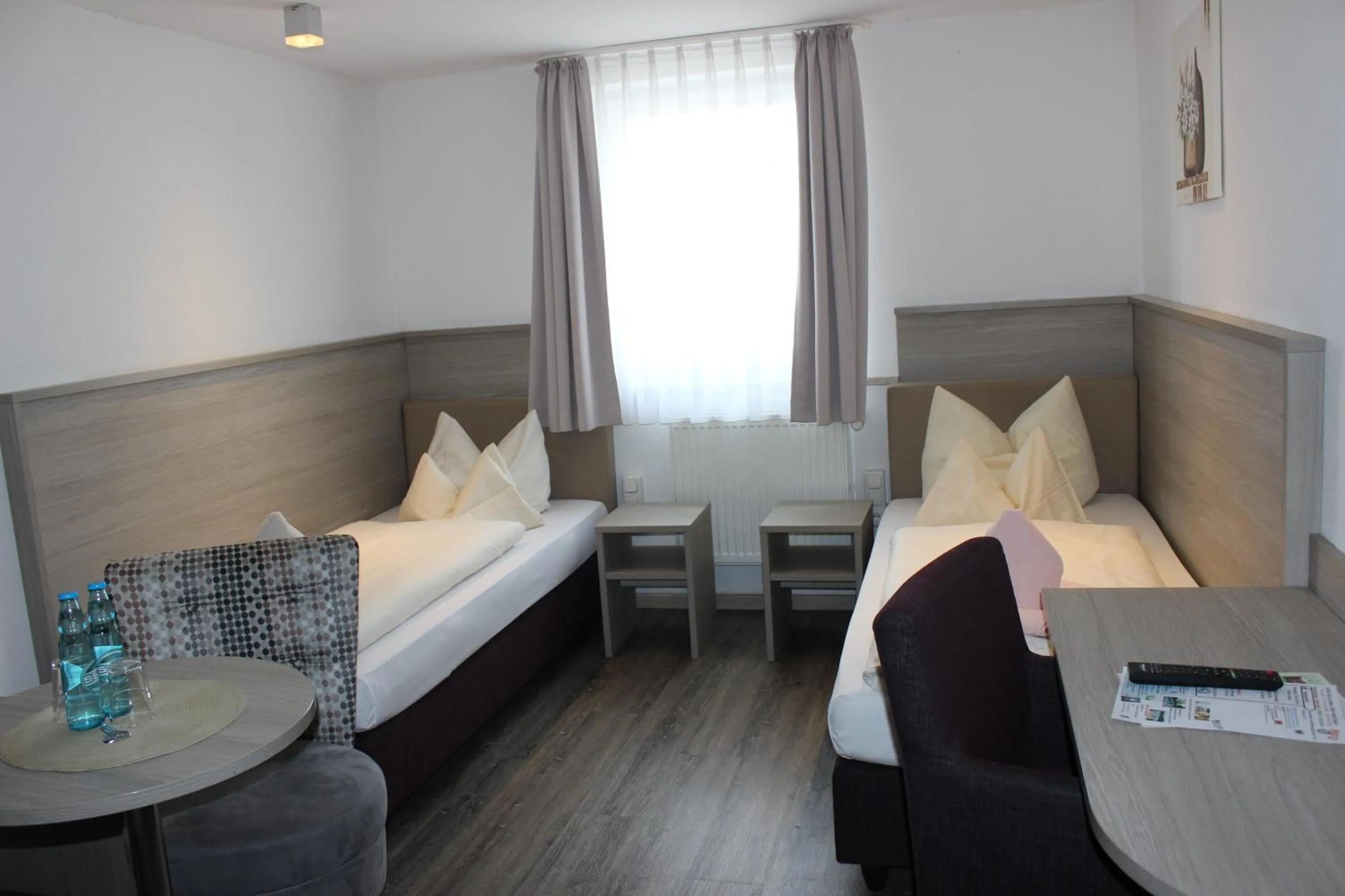 Photo of the whole room, Bed in Rathausstuben