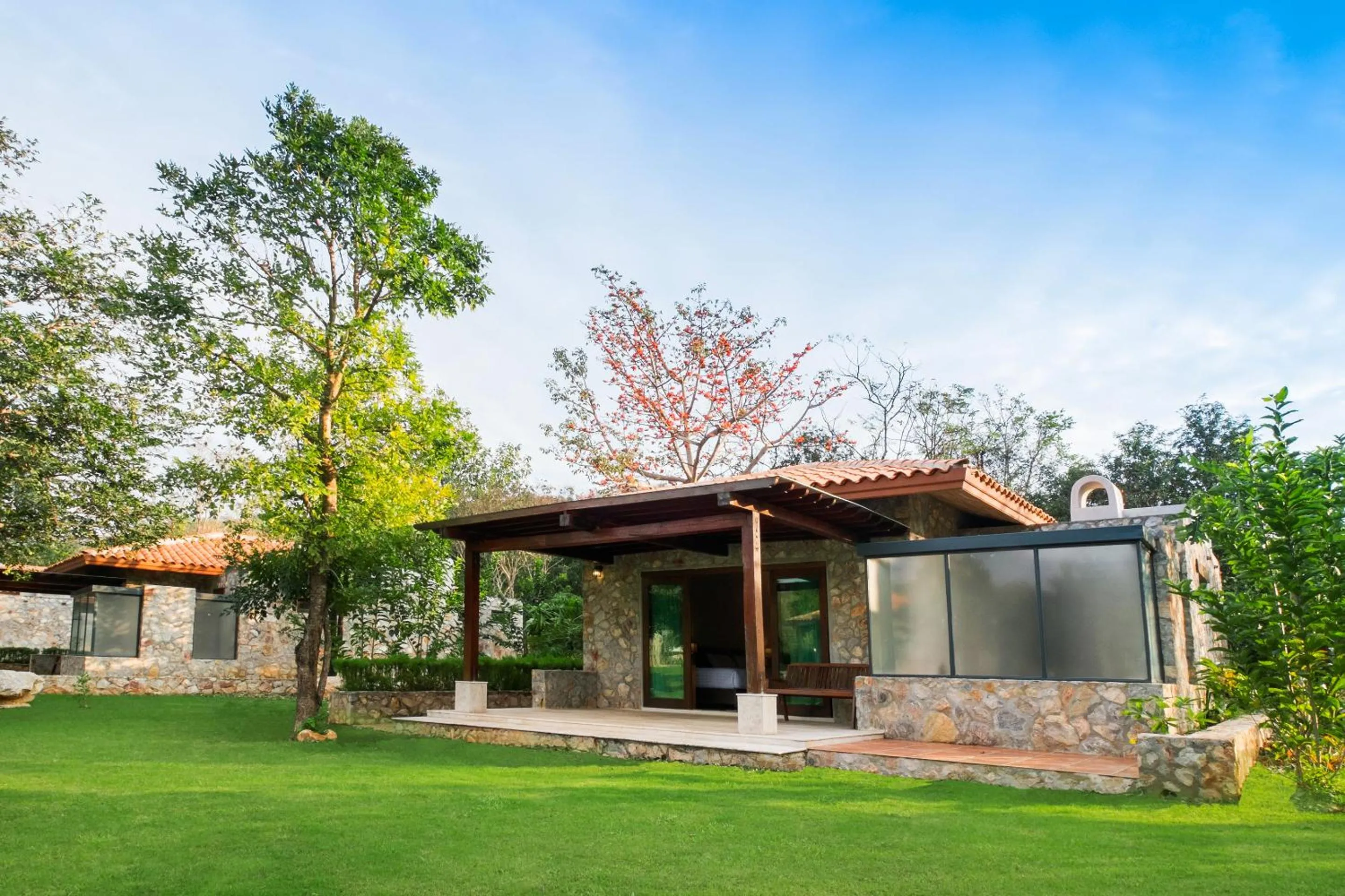 Property building in Mela Garden Retreat Cottage