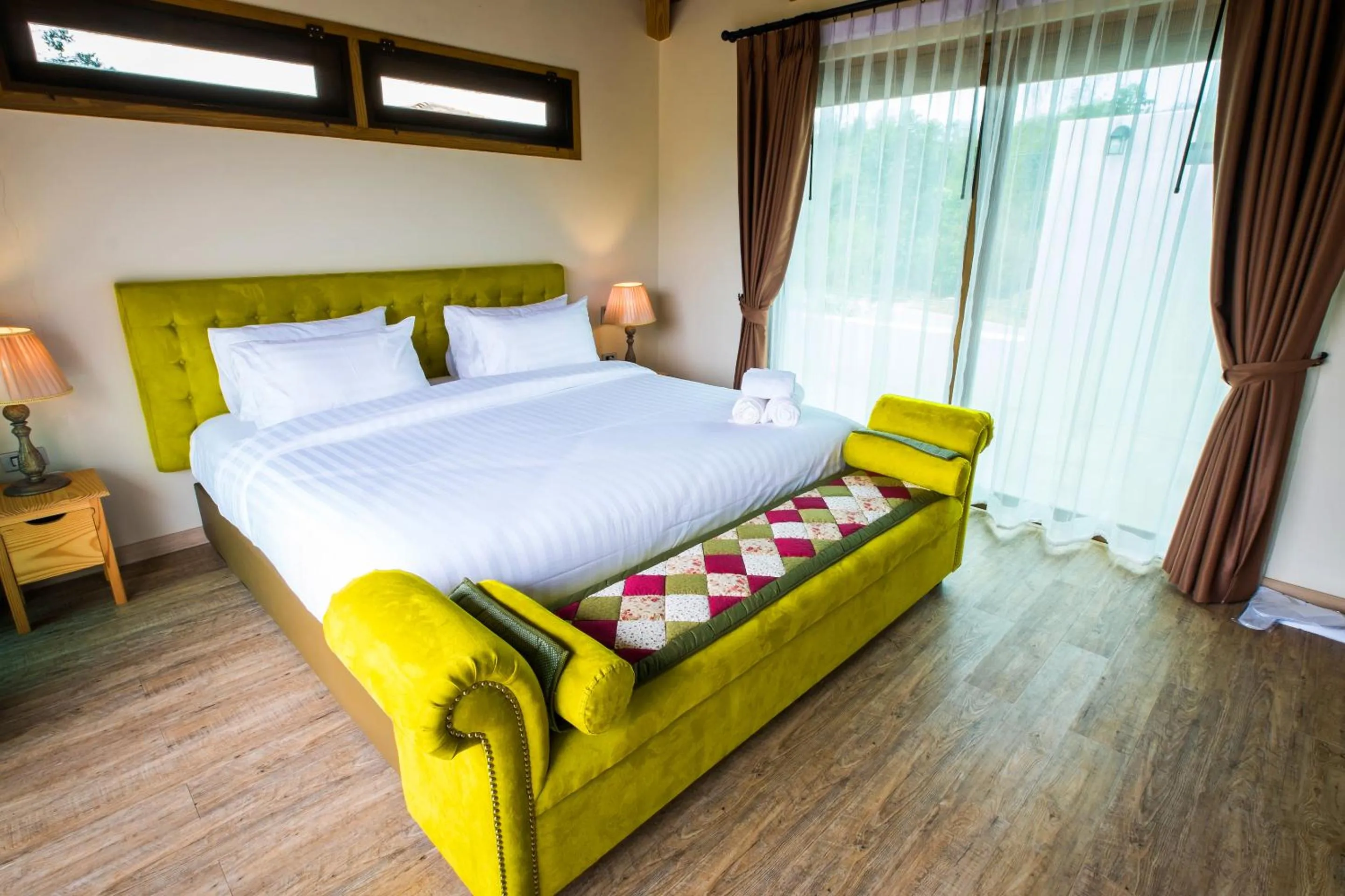 Mountain view, Bed in Mela Garden Retreat Cottage