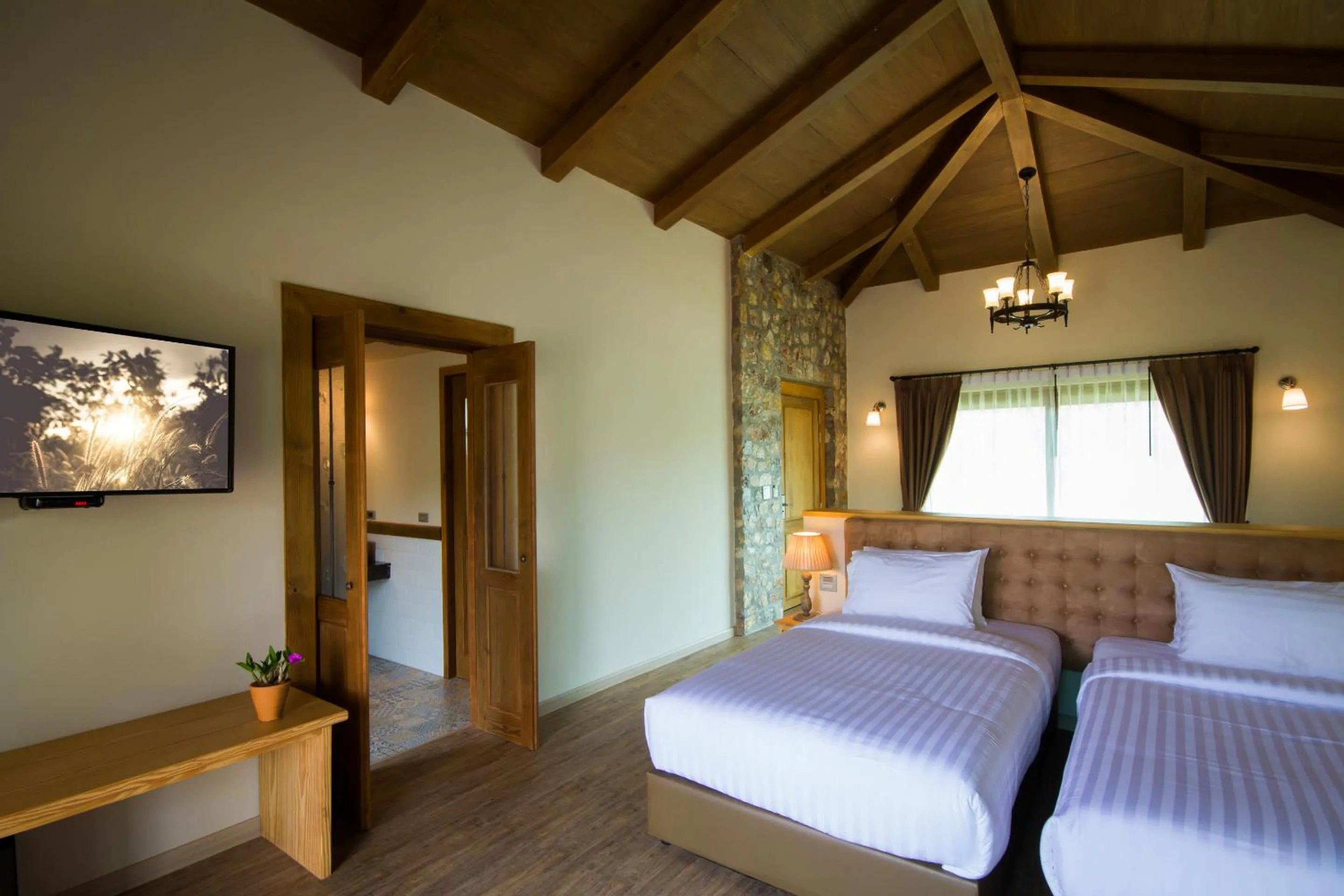 Garden view, Bed in Mela Garden Retreat Cottage