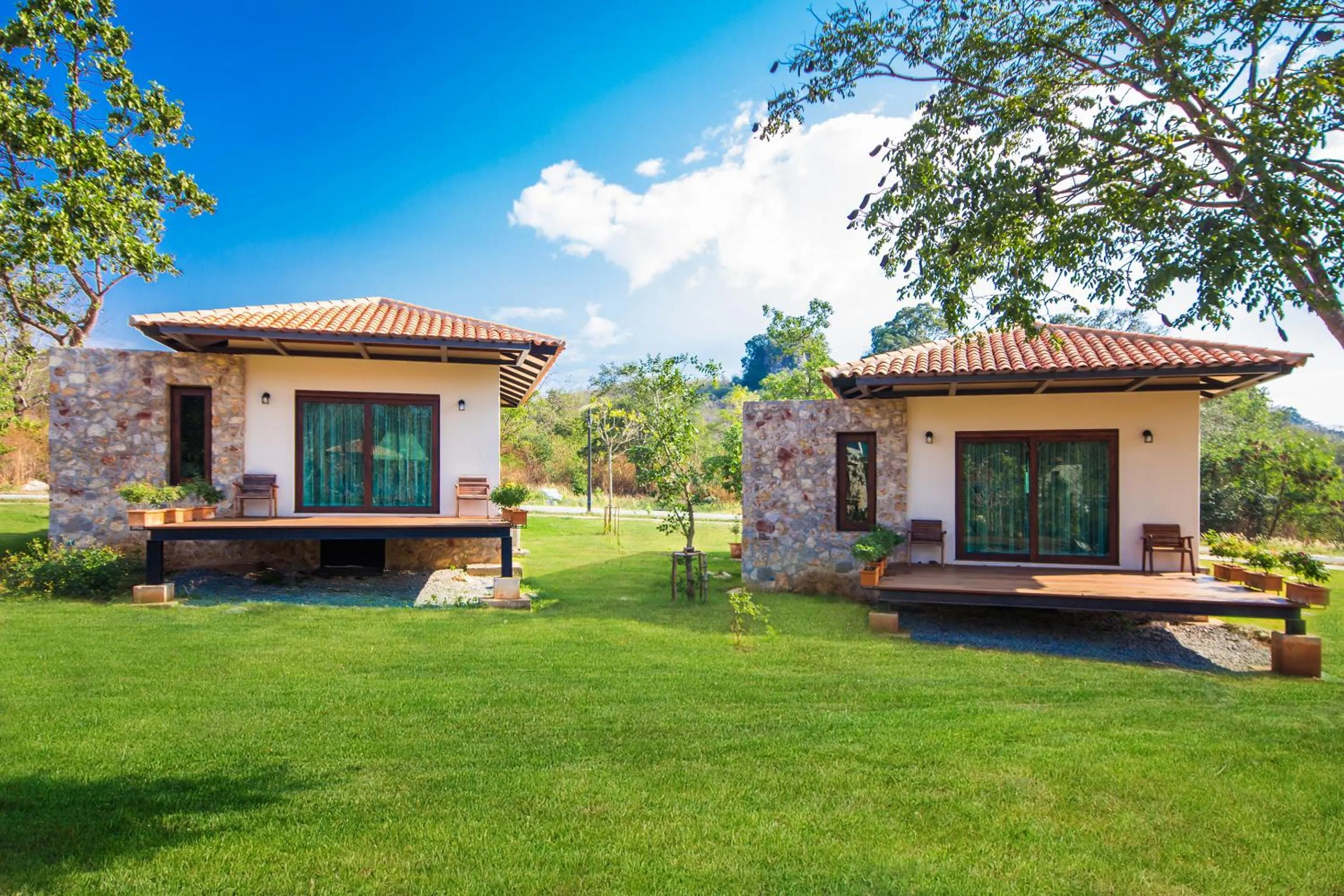 Garden view in Mela Garden Retreat Cottage