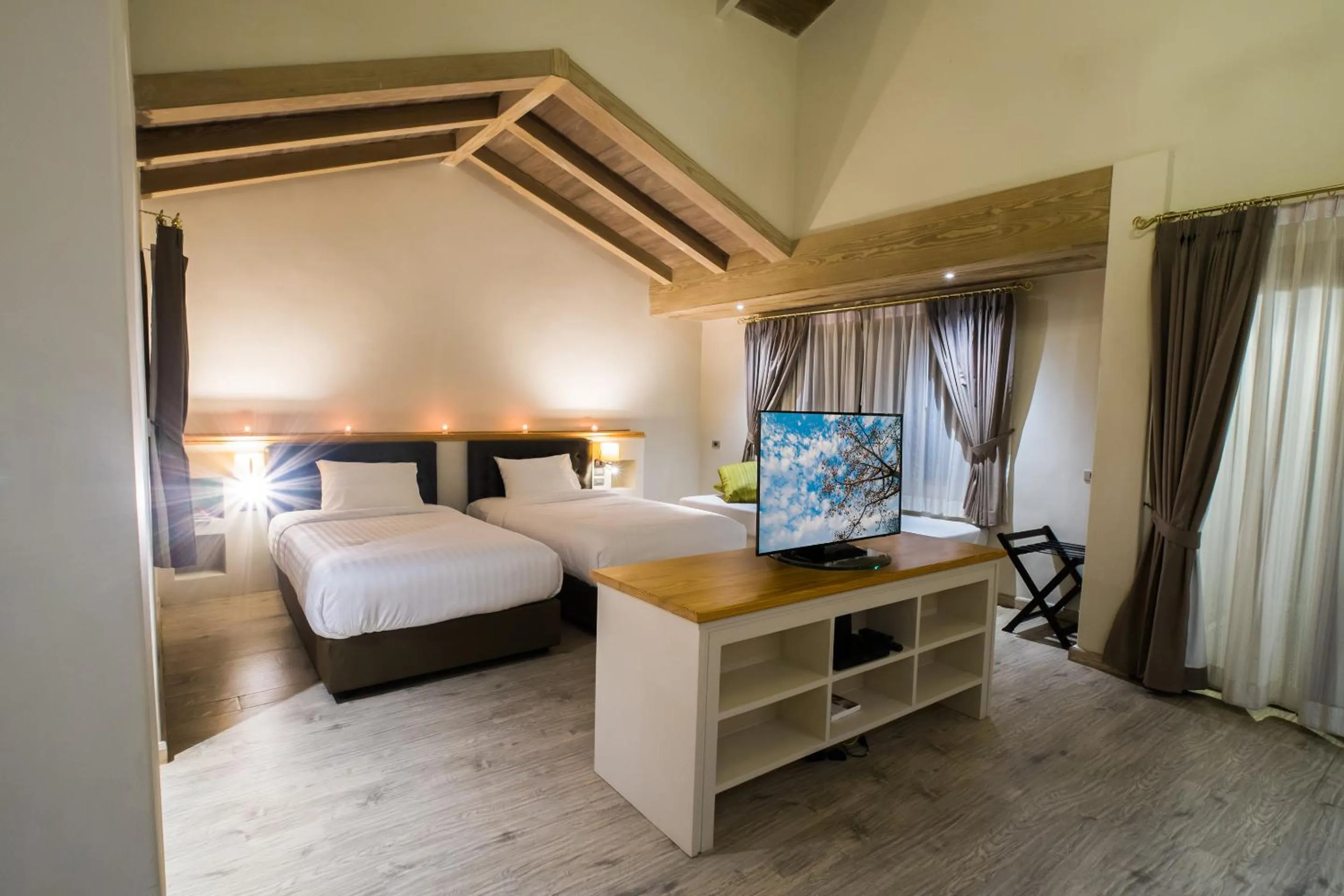 Bedroom, Bed in Mela Garden Retreat Cottage