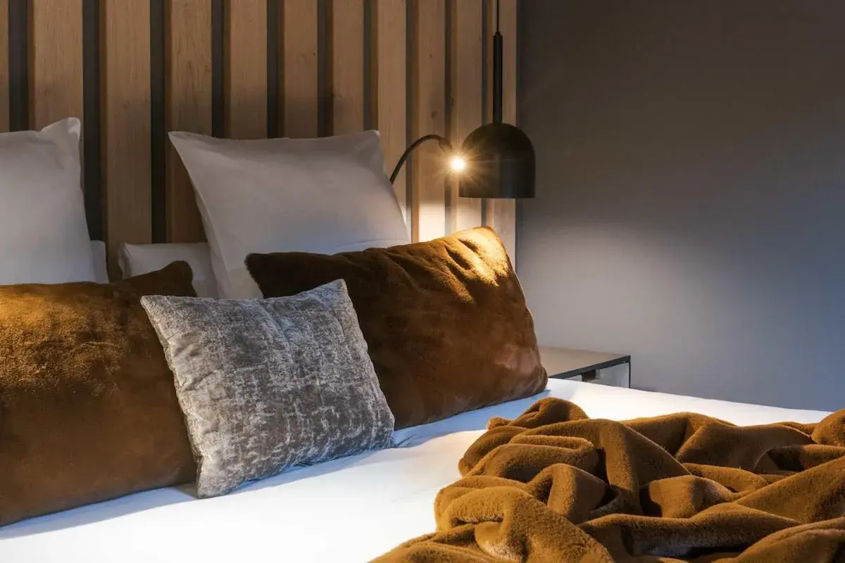 Superior Double or Twin Room with Mountain View in Hotel Naudi Boutique Adults only Superior Double or Twin Room with Mountain View in Hotel Naudi Boutique Adults only