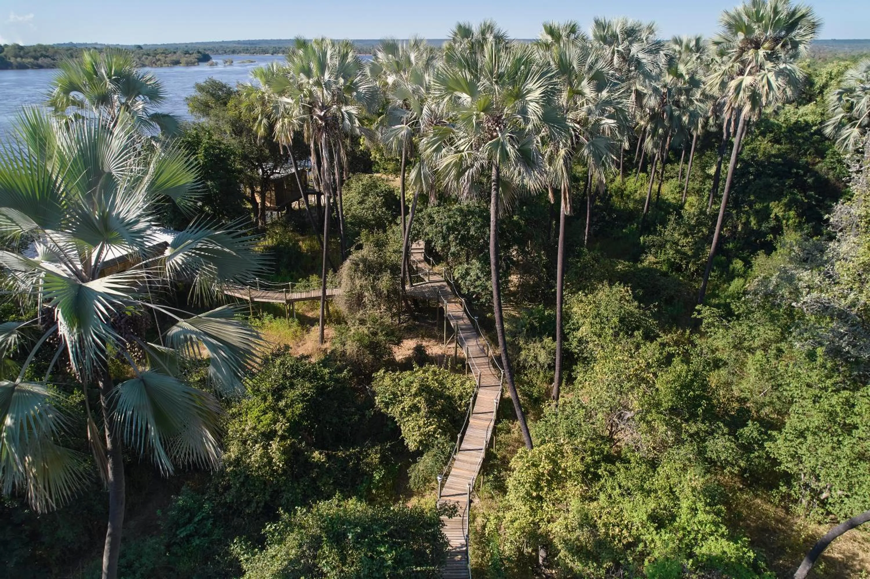 Victoria Falls River Lodge