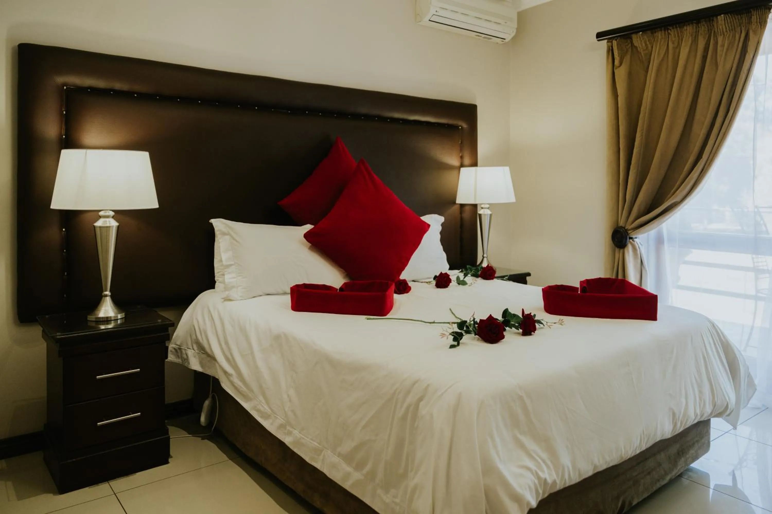 Bed in Le Grand Chateau Hotel