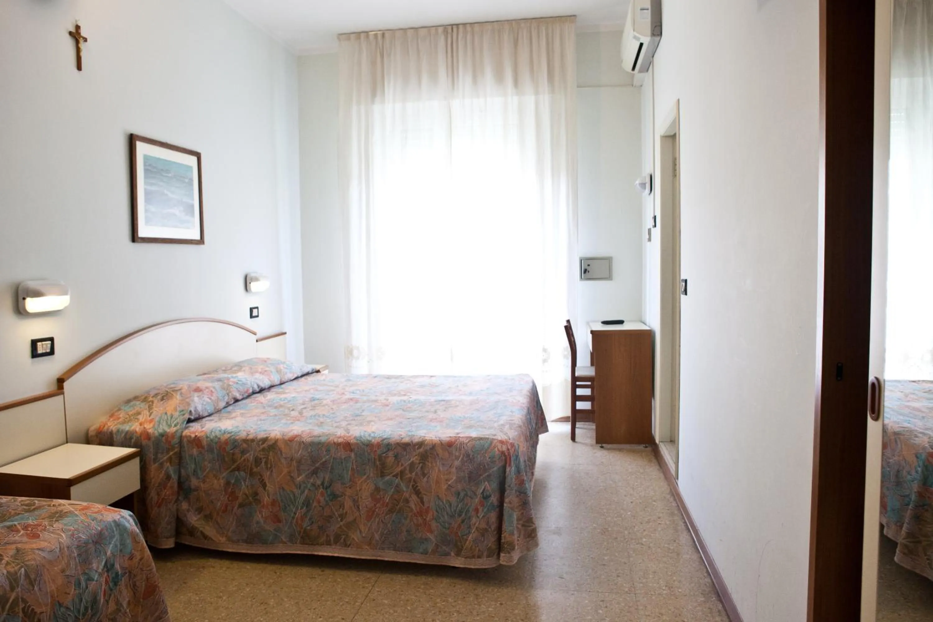 Day, Bed in Hotel Latini