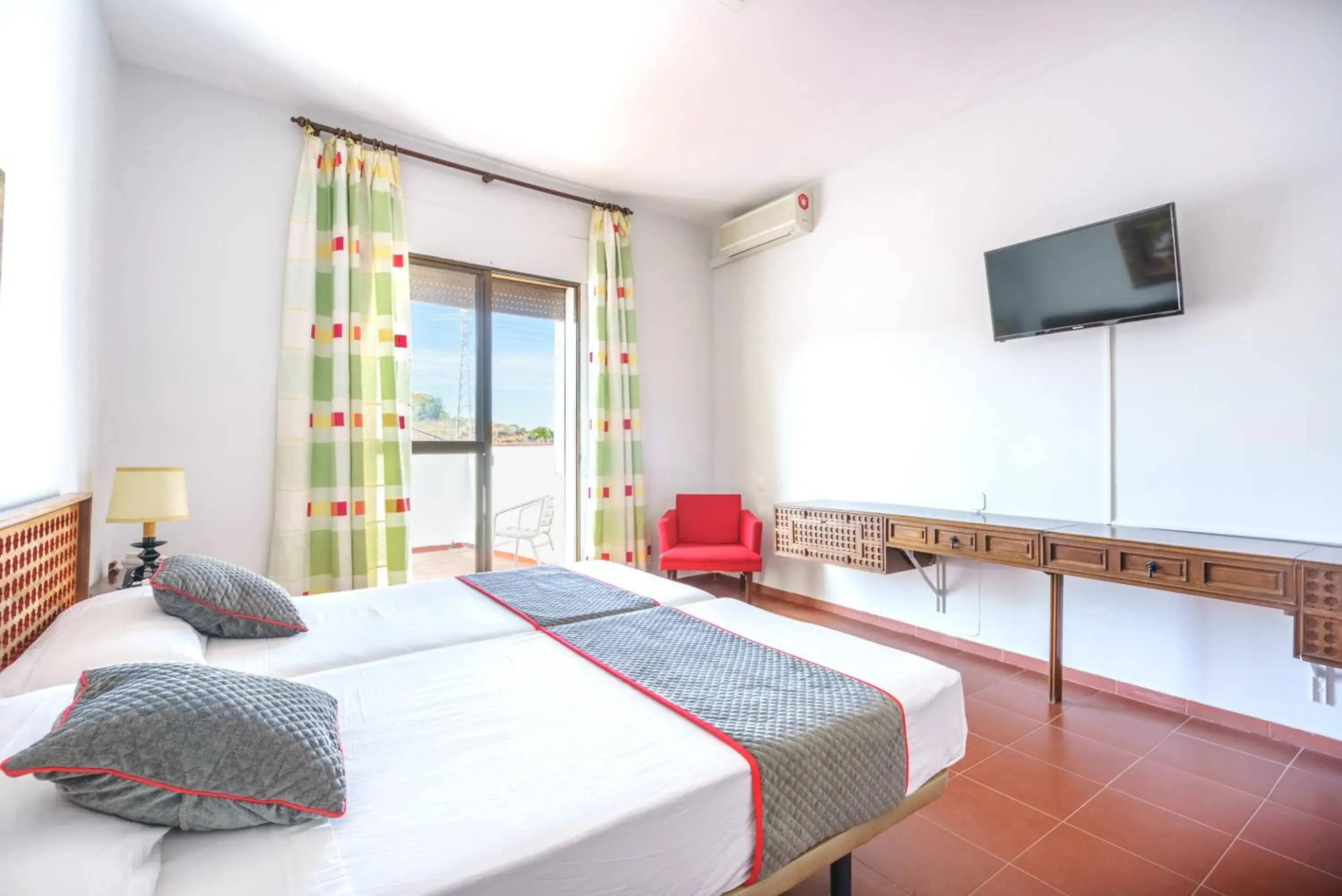 Twin Room in Venta del Alto Hotel las Cumbres by Vivere Stays Twin Room in Venta del Alto Hotel las Cumbres by Vivere Stays