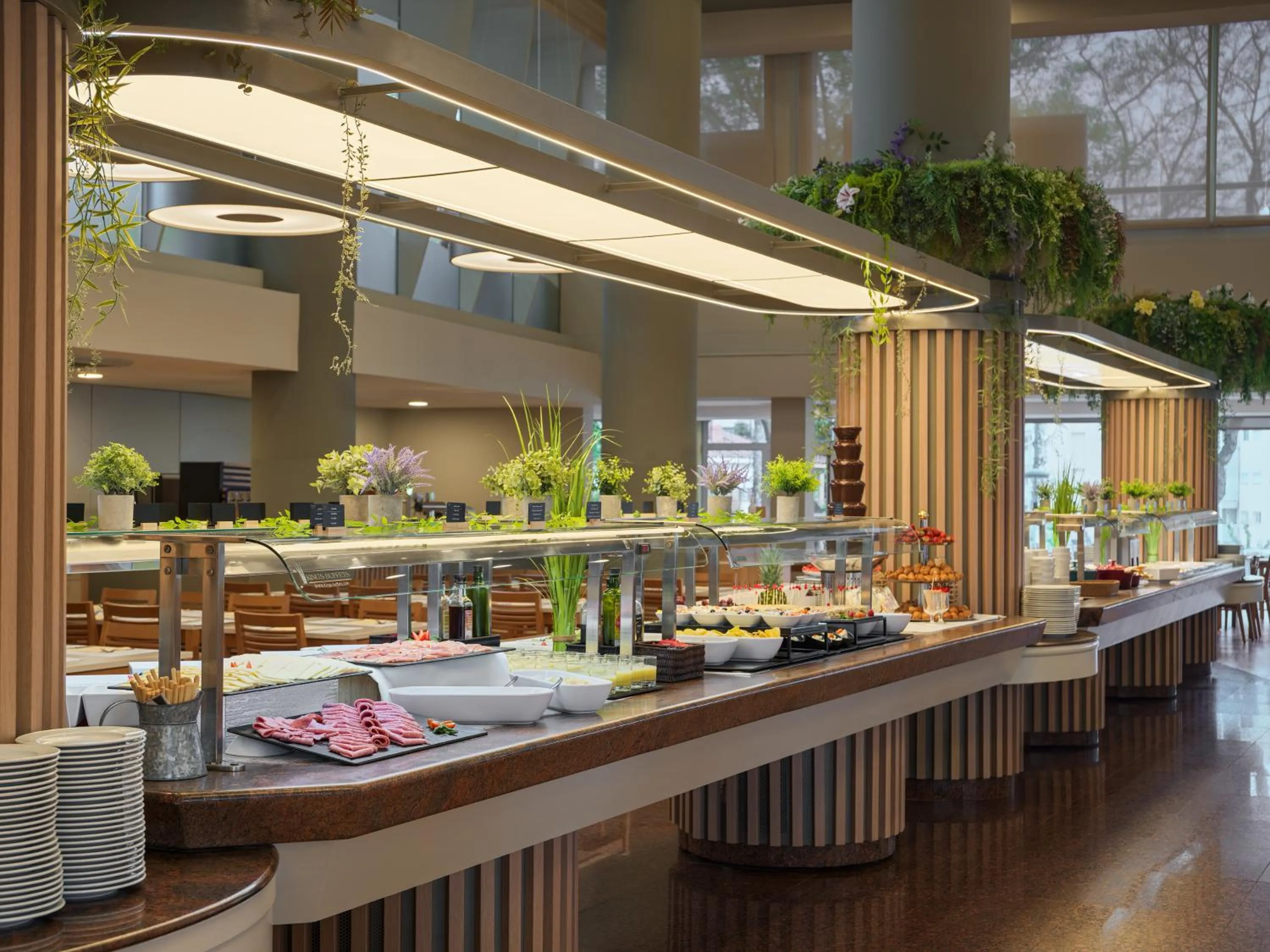 Restaurant/places to eat in Ponient Dorada Palace by PortAventura World