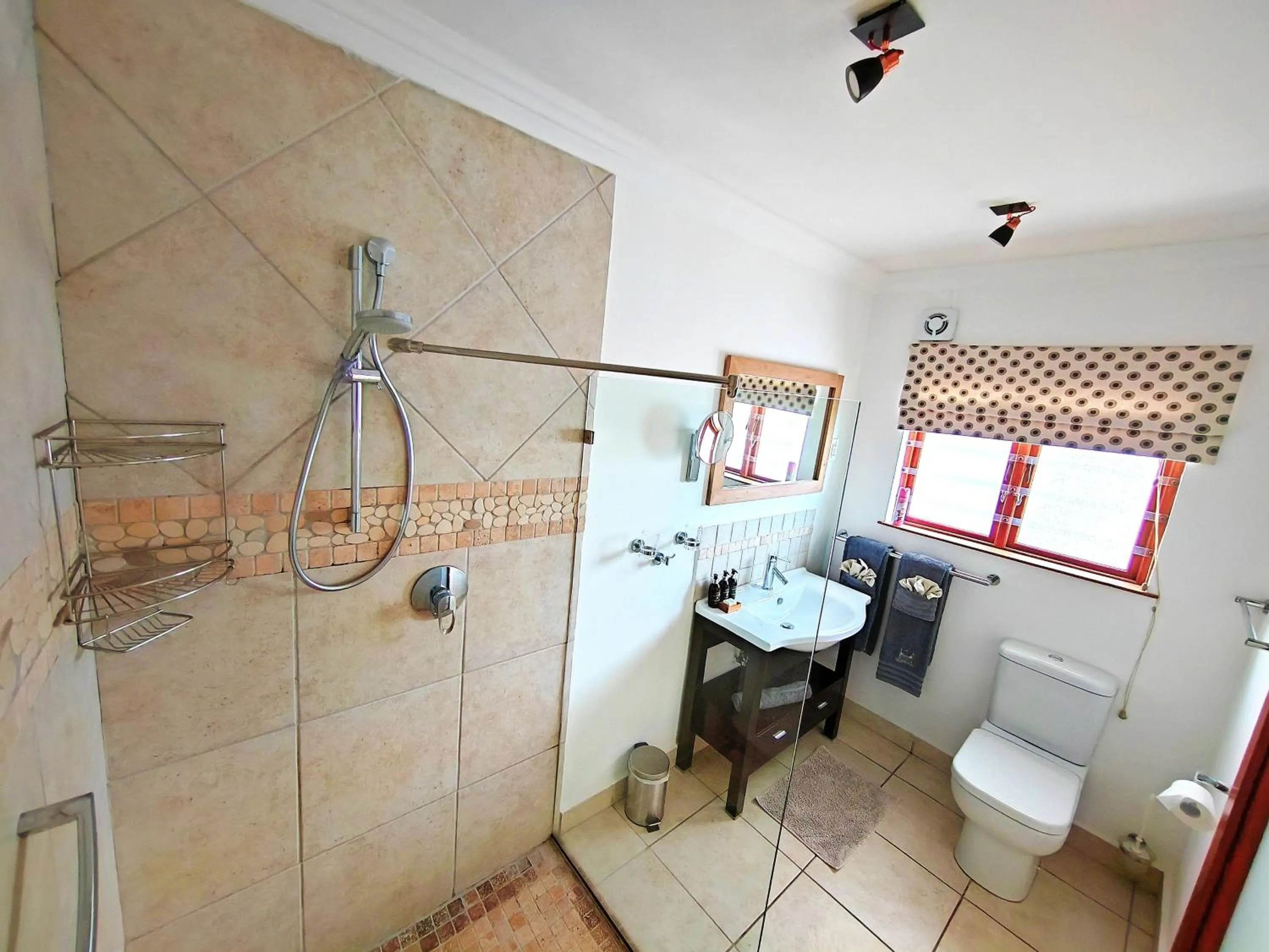 Shower in Candlewood Lodge