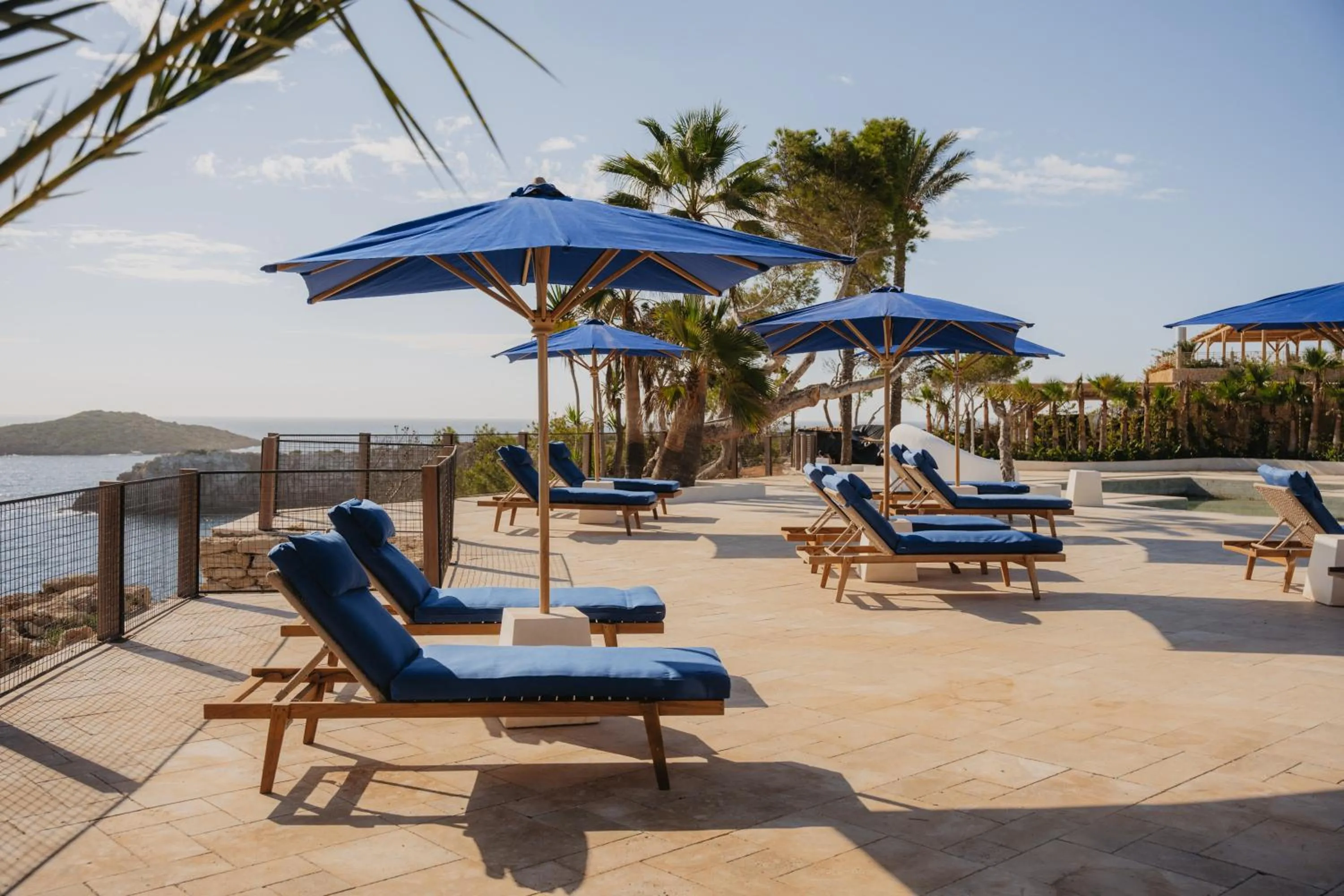 Solarium in FERGUS Style Punta Arabi