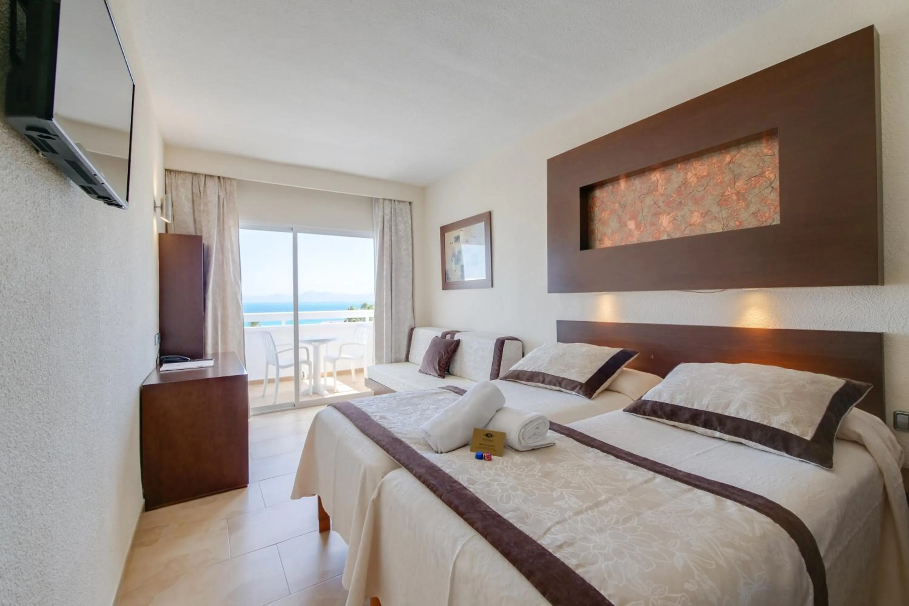 Bed in Hotel Condesa