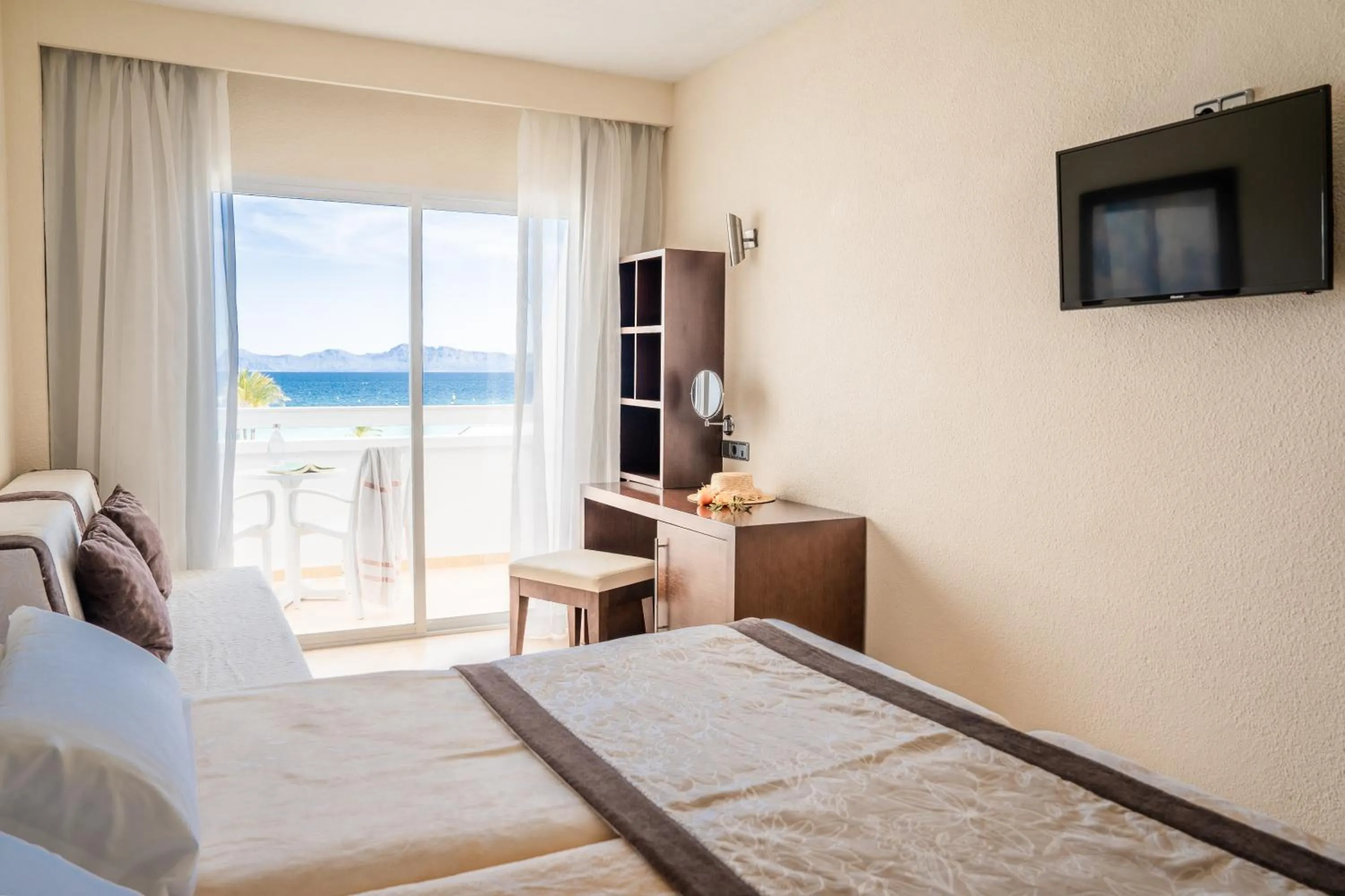 Bed in Hotel Condesa