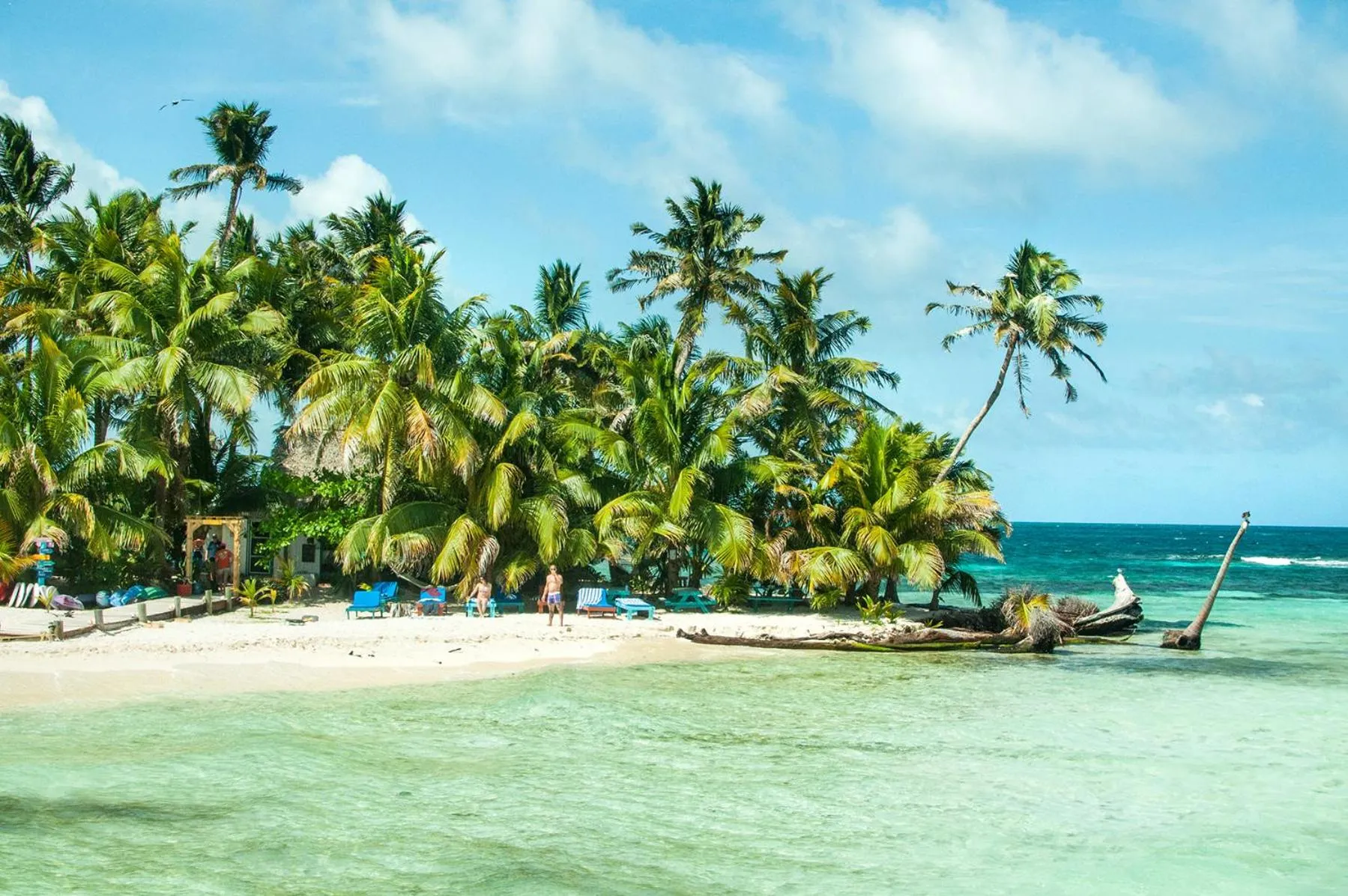 Natural landscape in Ranguana Caye Cabanas