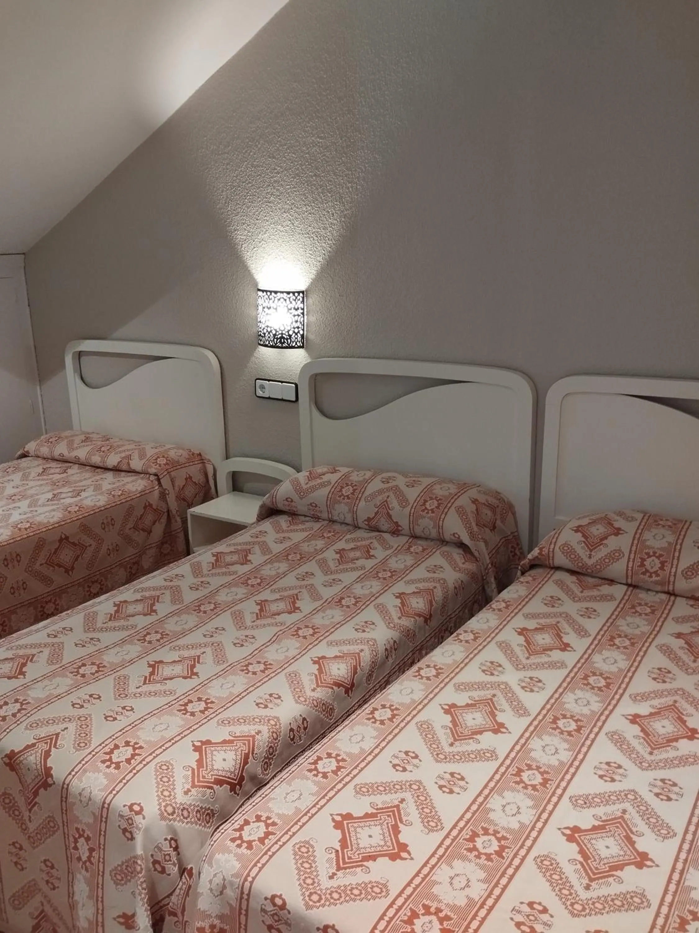 Bed in Hotel Los Hidalgos